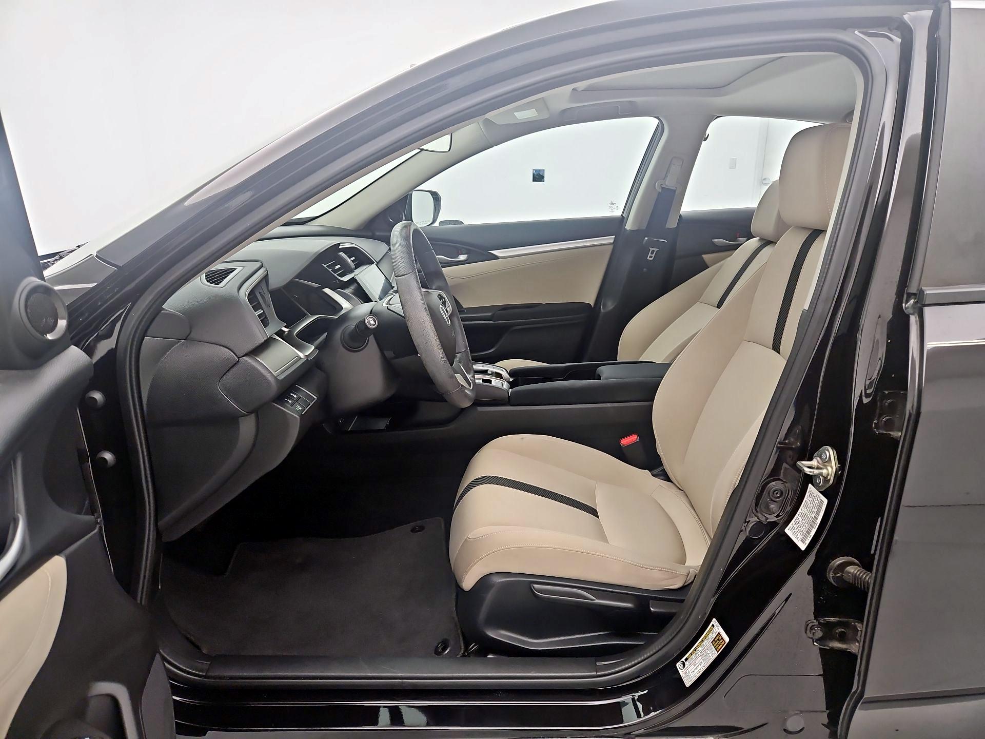 Thumbnail: 2016 Honda Civic - 11