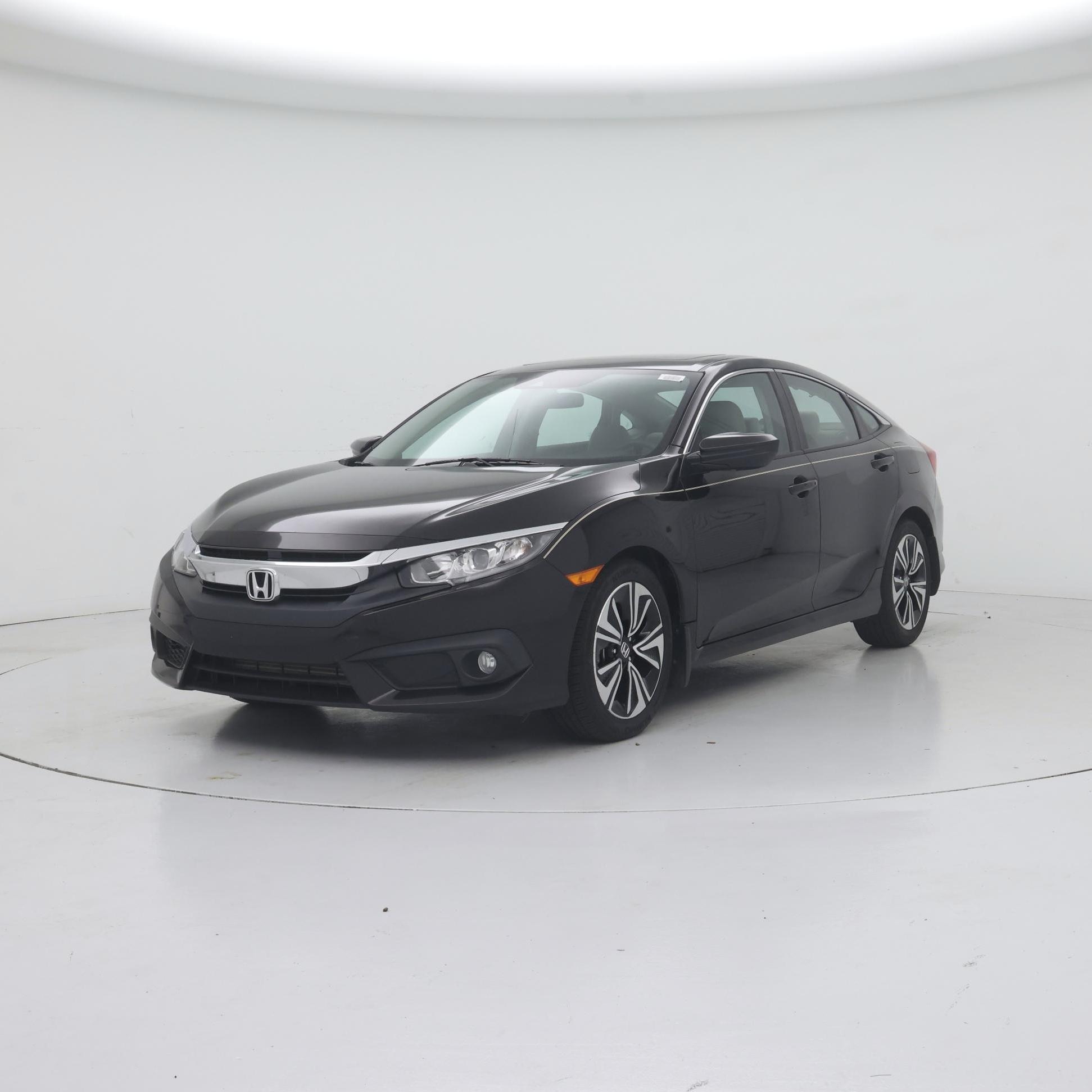 Thumbnail: 2016 Honda Civic - 4