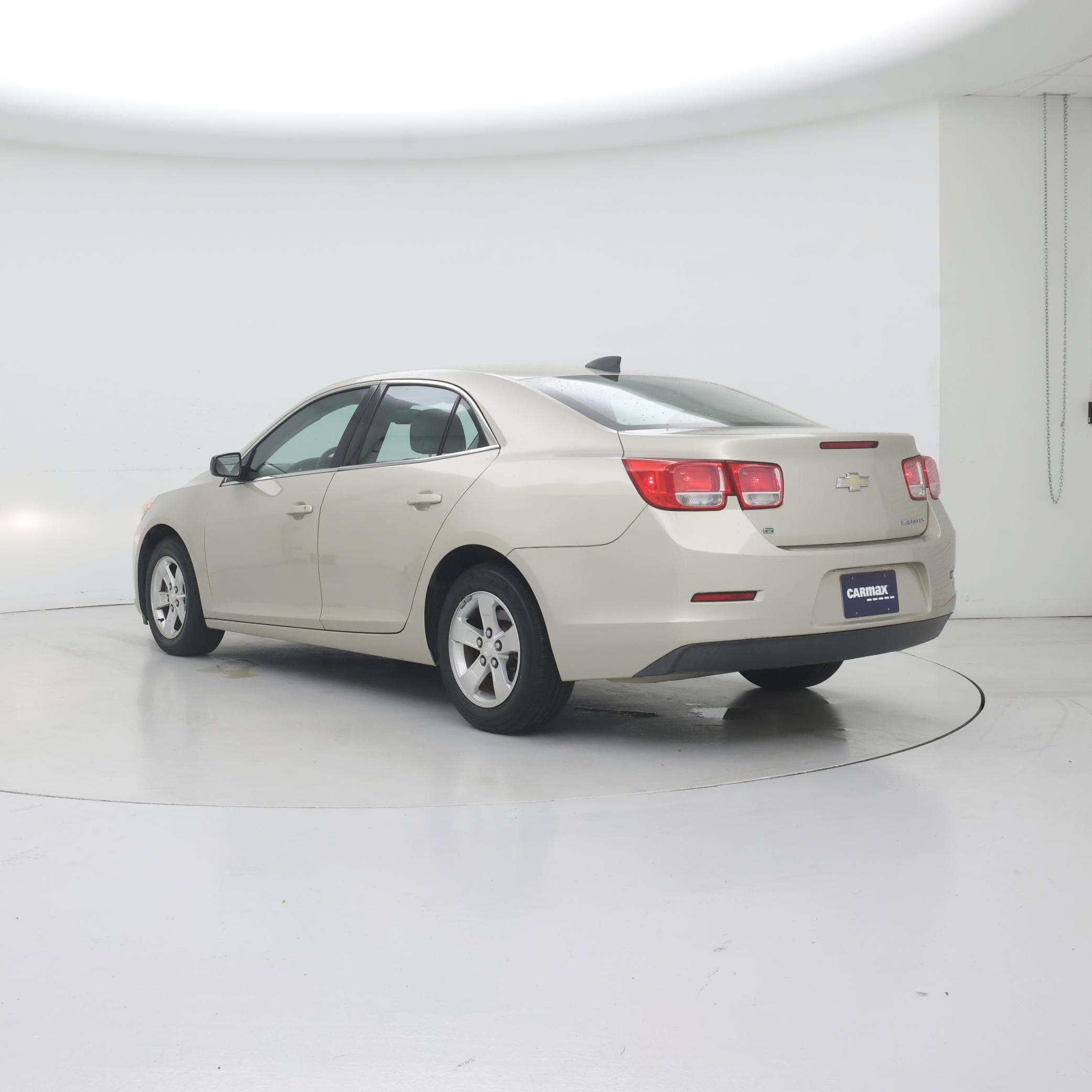 Thumbnail: 2016 Chevrolet Malibu - 2