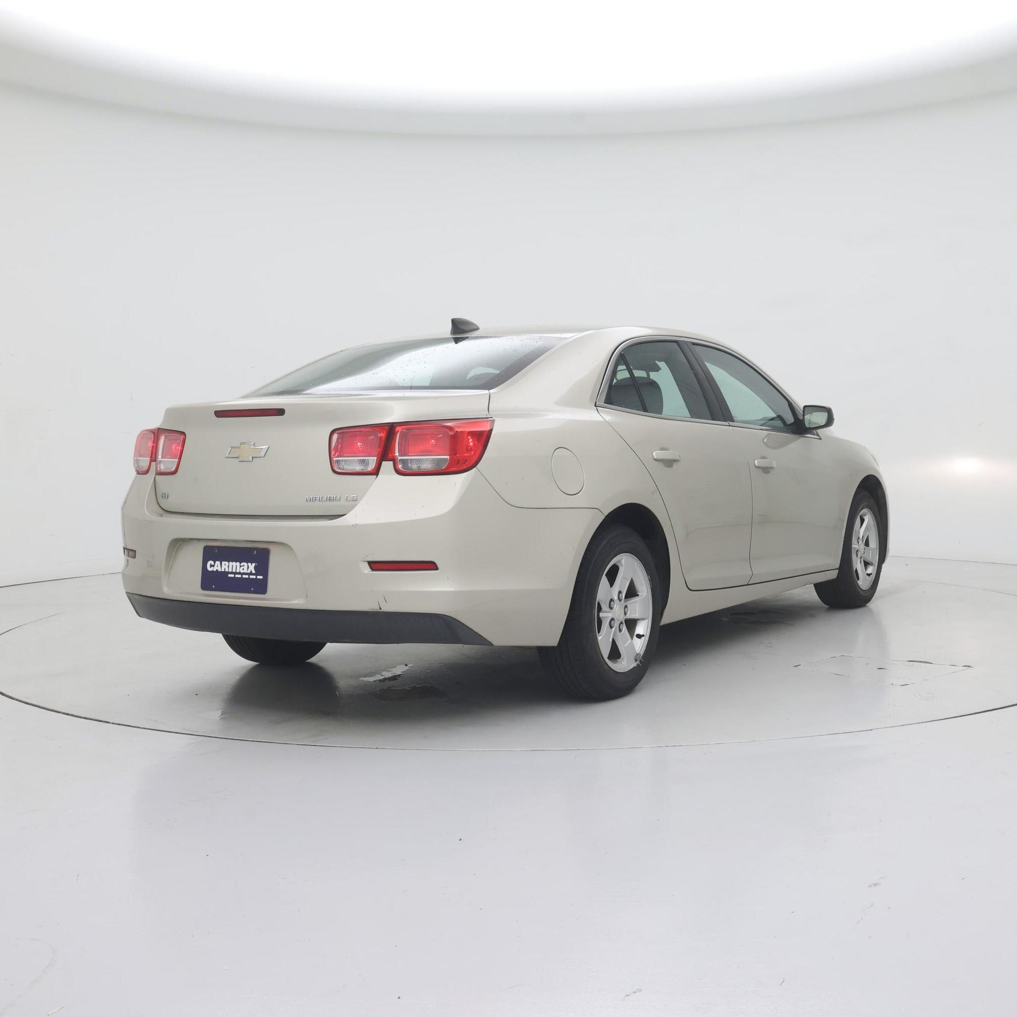 Thumbnail: 2016 Chevrolet Malibu - 8