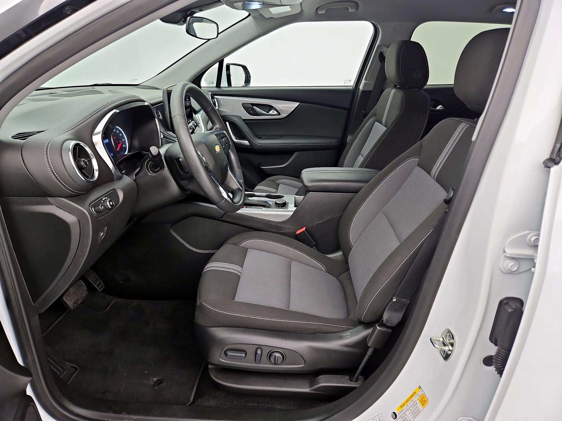 Thumbnail: 2025 Chevrolet Blazer - 9