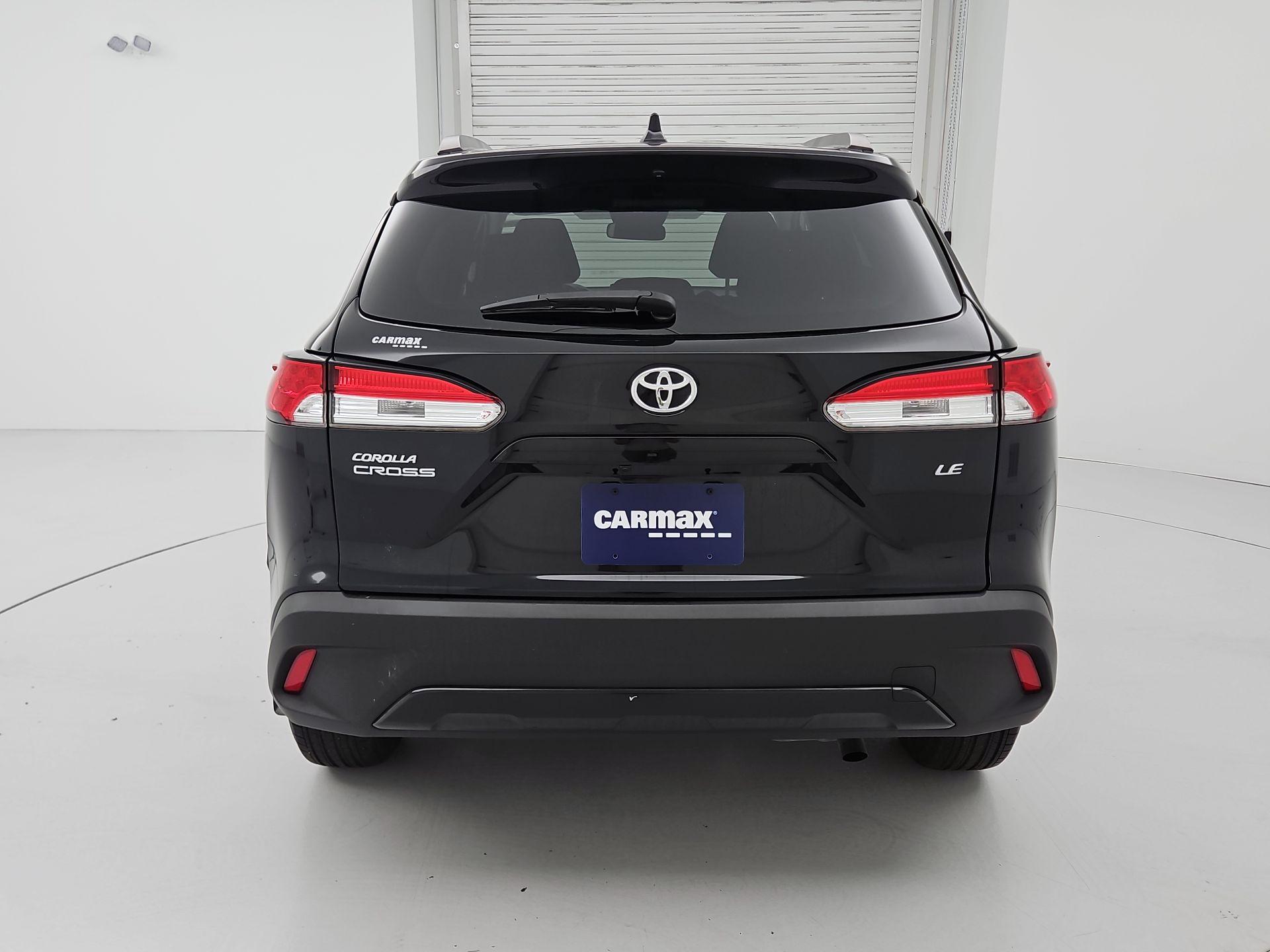 Thumbnail: 2023 Toyota Corolla Cross - 6