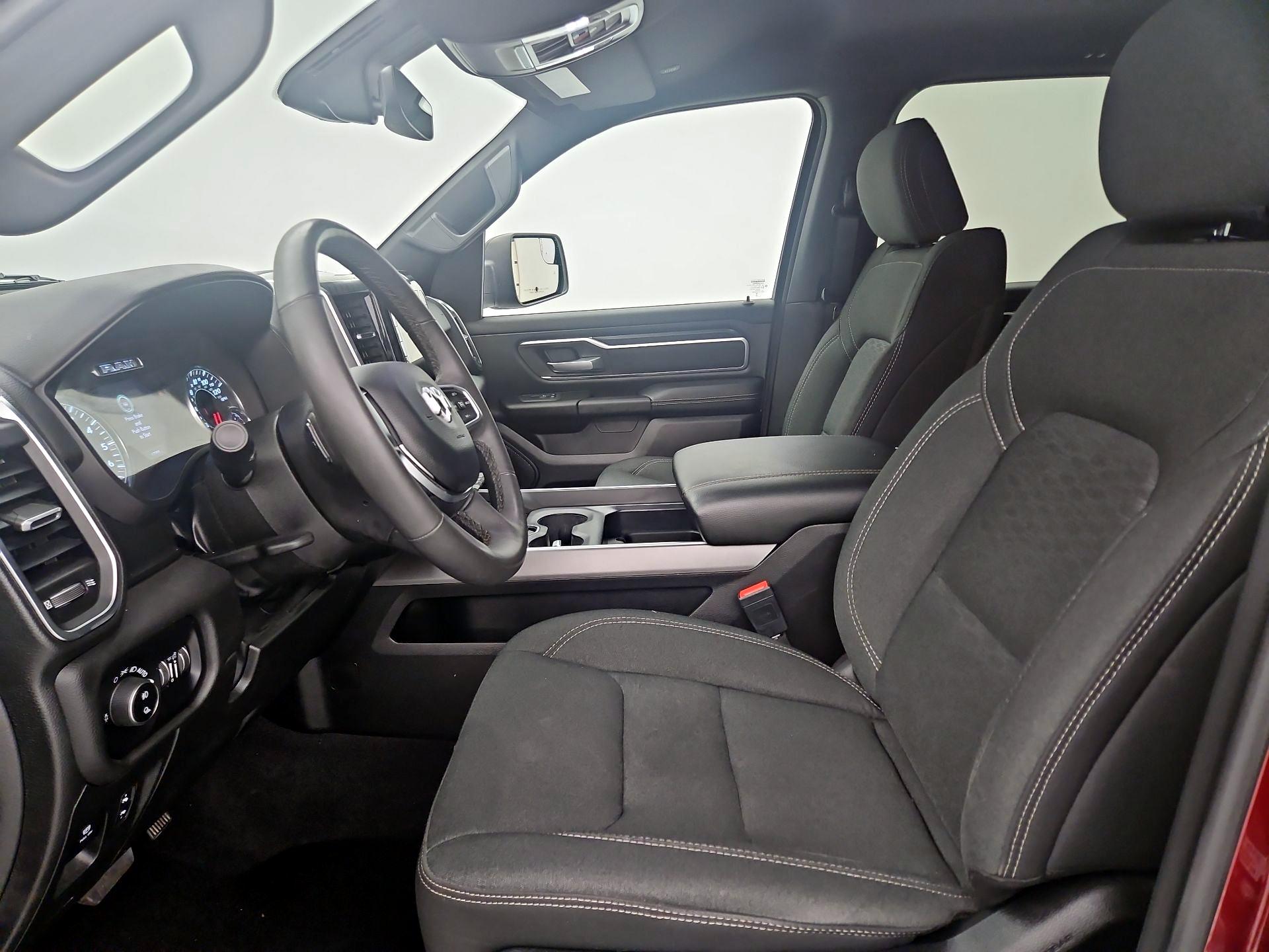 Thumbnail: 2025 RAM 1500 - 9
