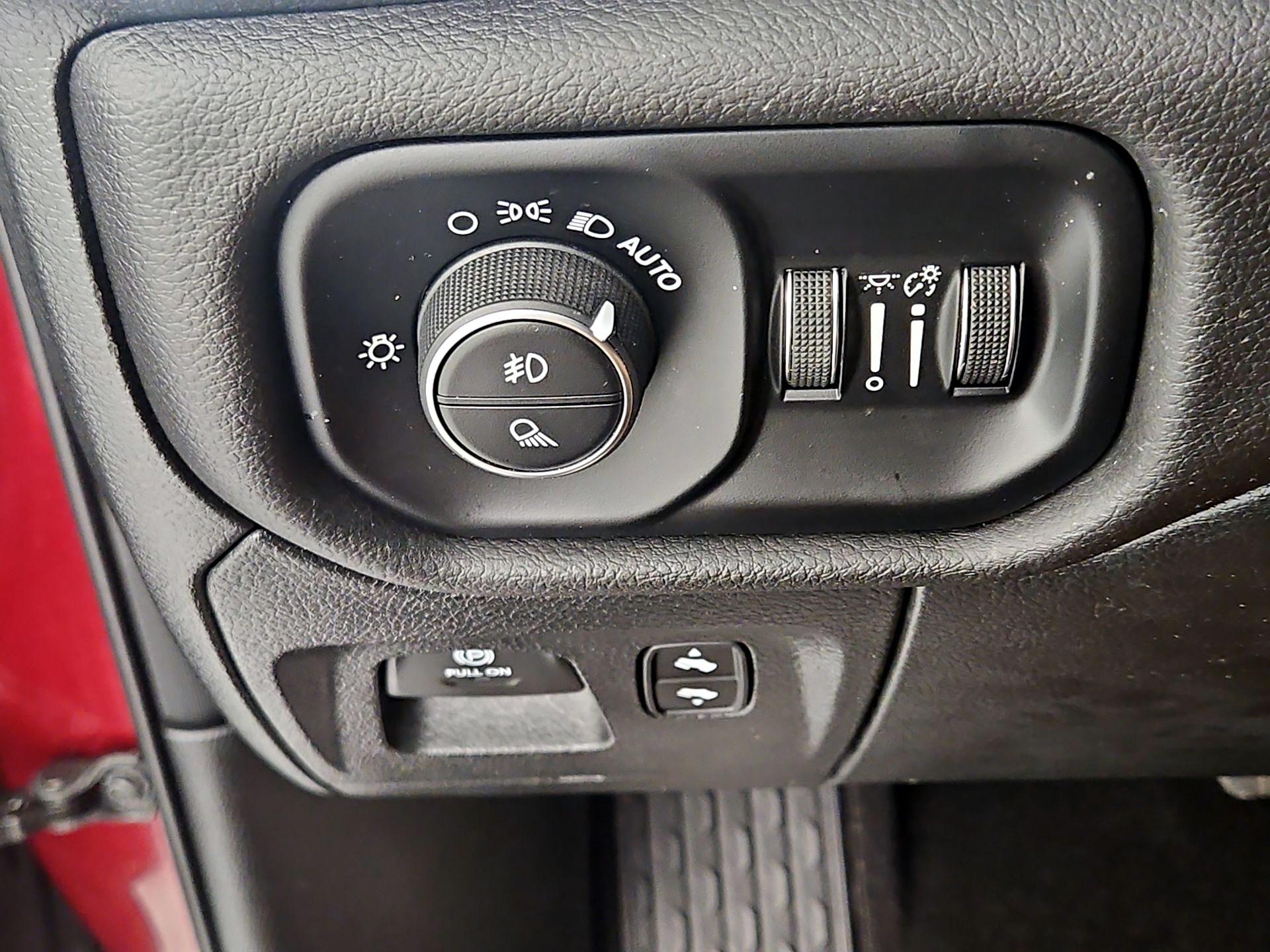 Thumbnail: 2025 RAM 1500 - 11