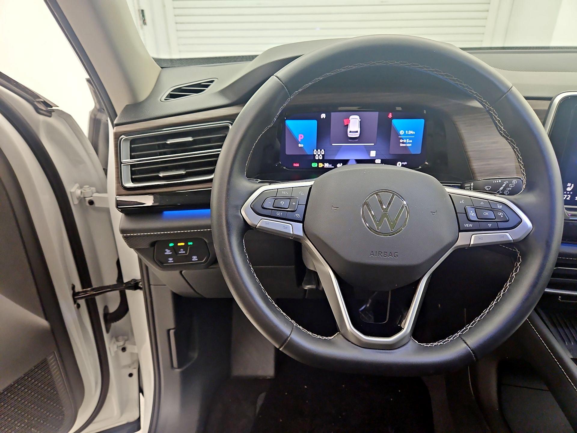 Thumbnail: 2025 Volkswagen Atlas - 10