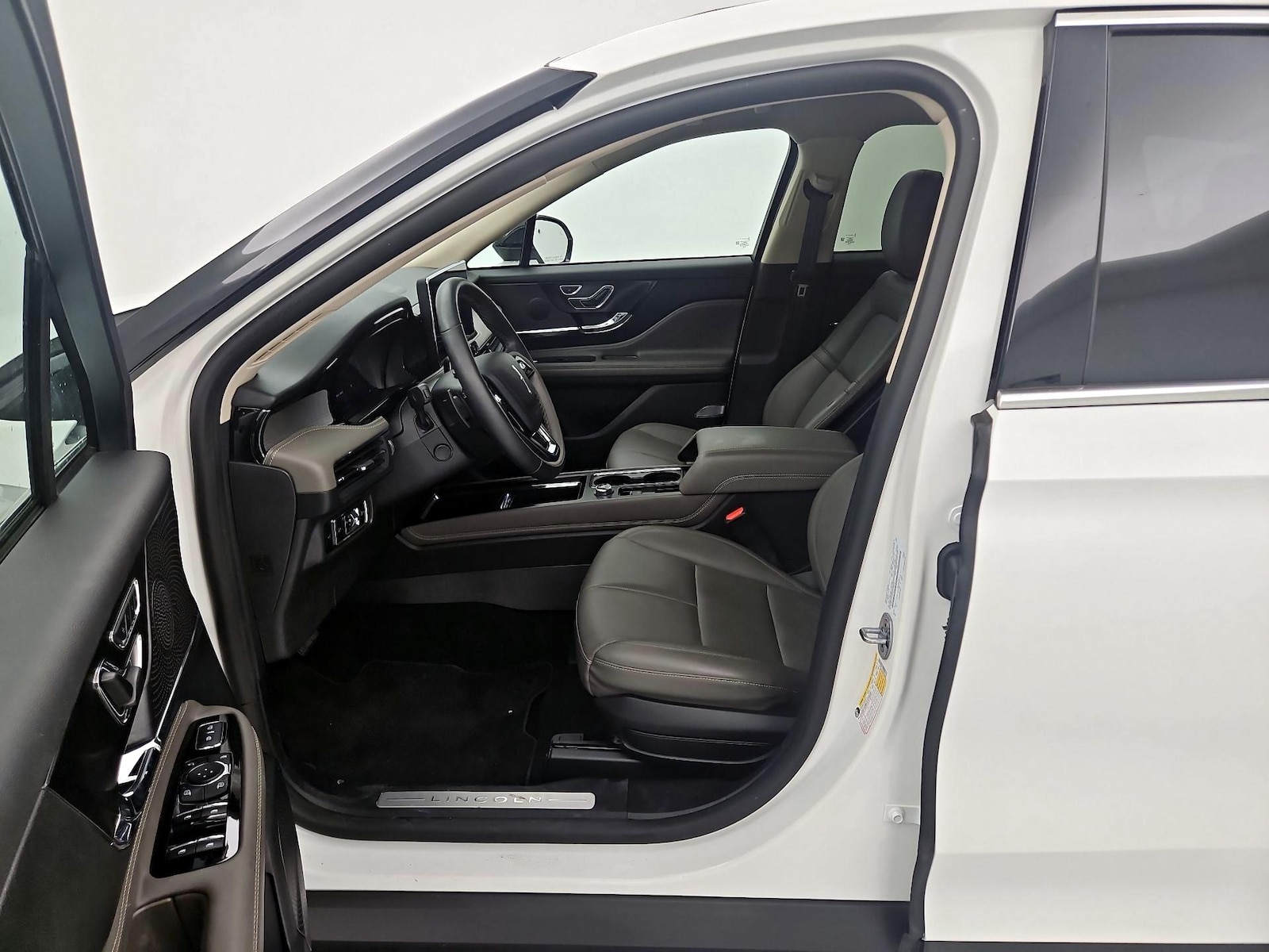 2024 Lincoln Corsair Premiere - Photo 10