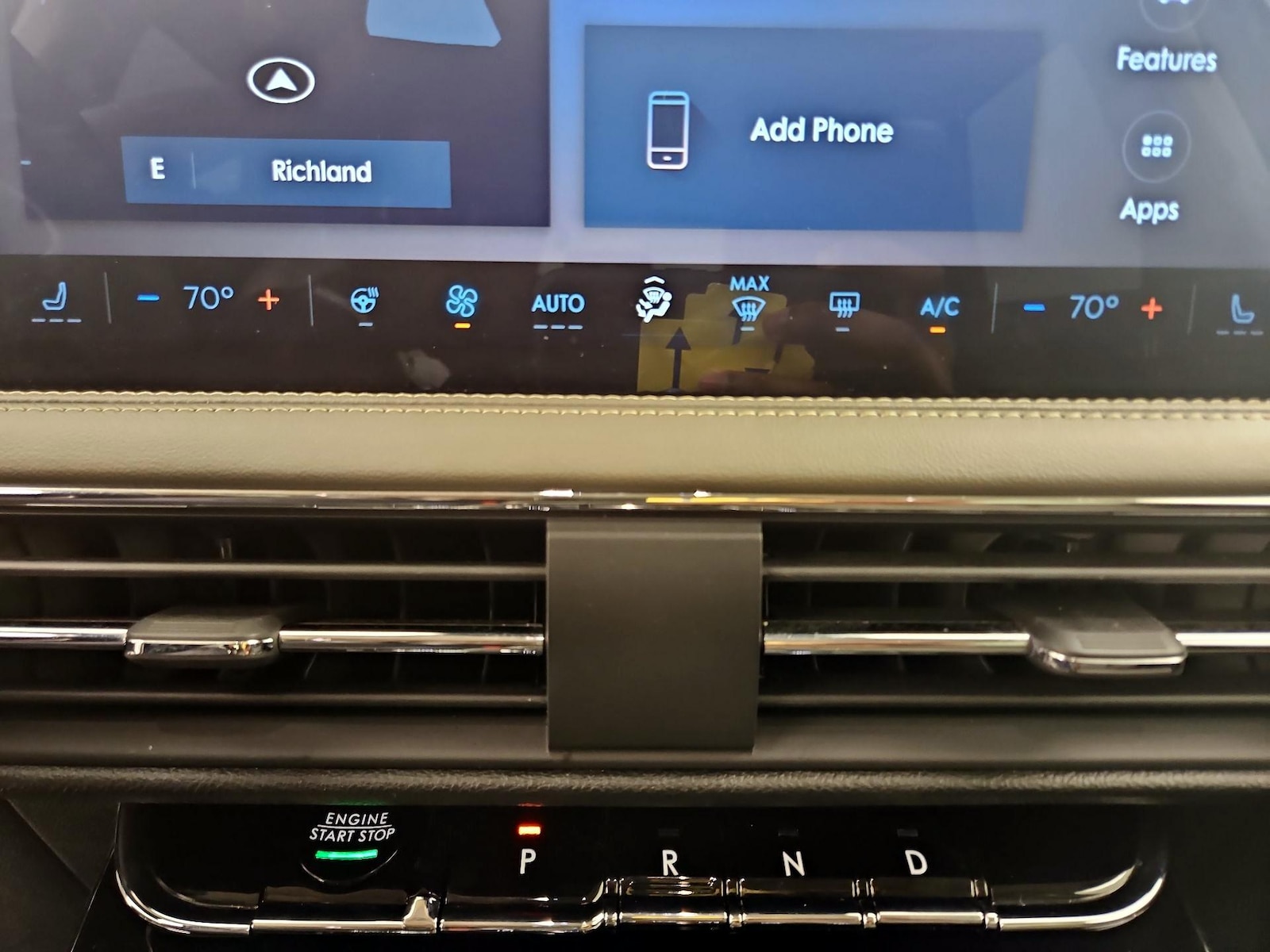 2024 Lincoln Corsair Premiere - Photo 16