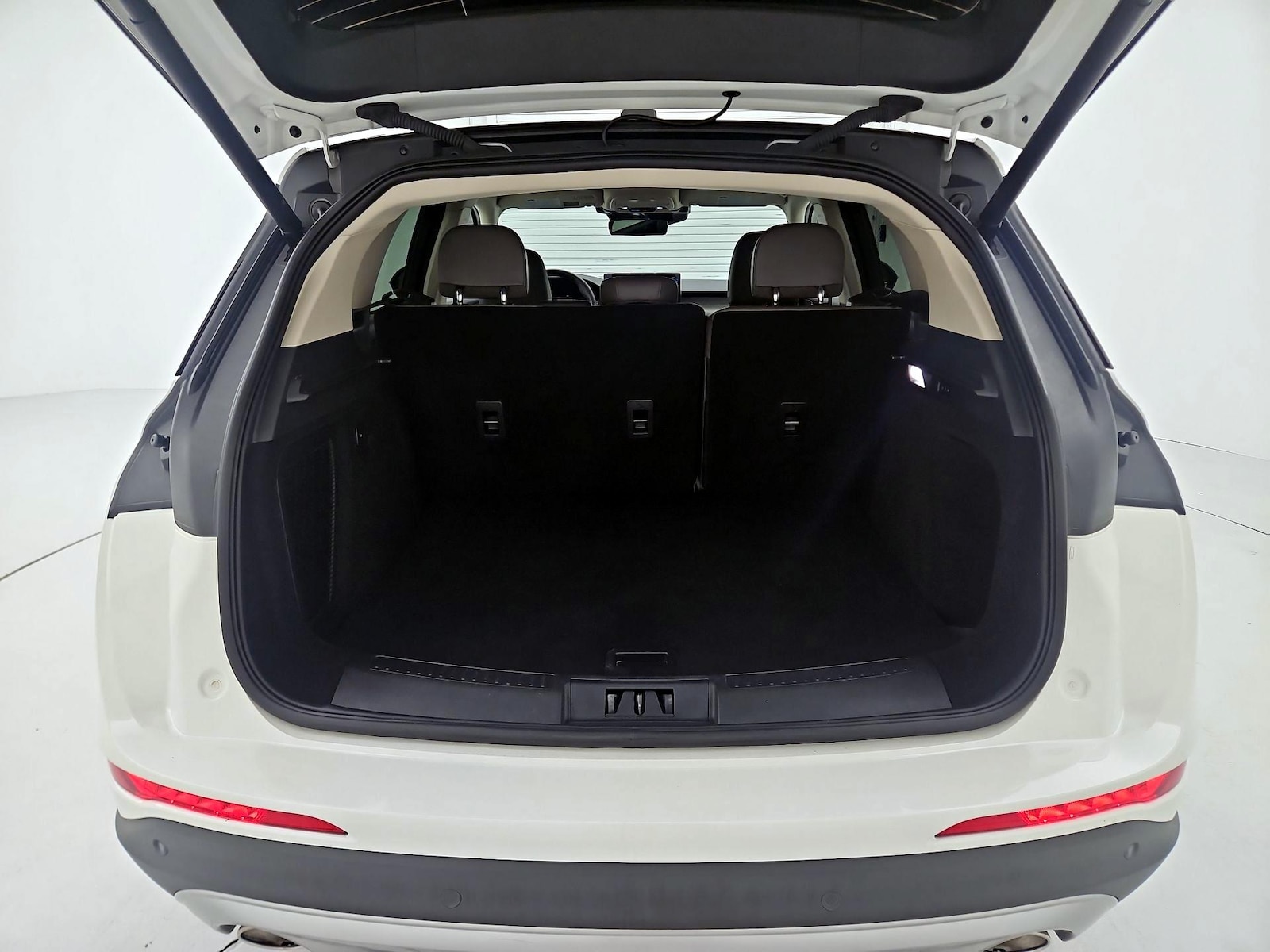 2024 Lincoln Corsair Premiere - Photo 21