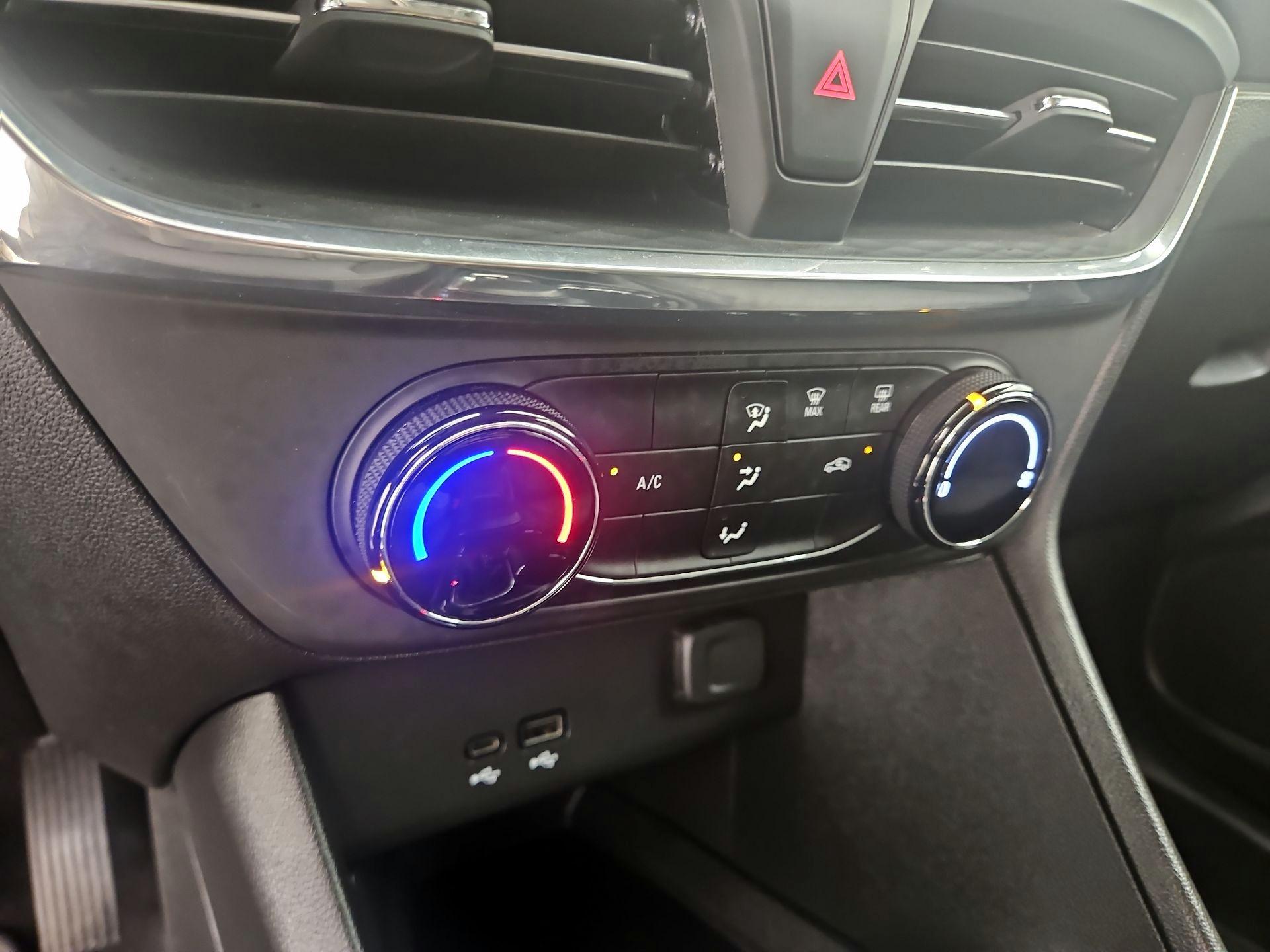 Thumbnail: 2024 Buick Encore GX - 14