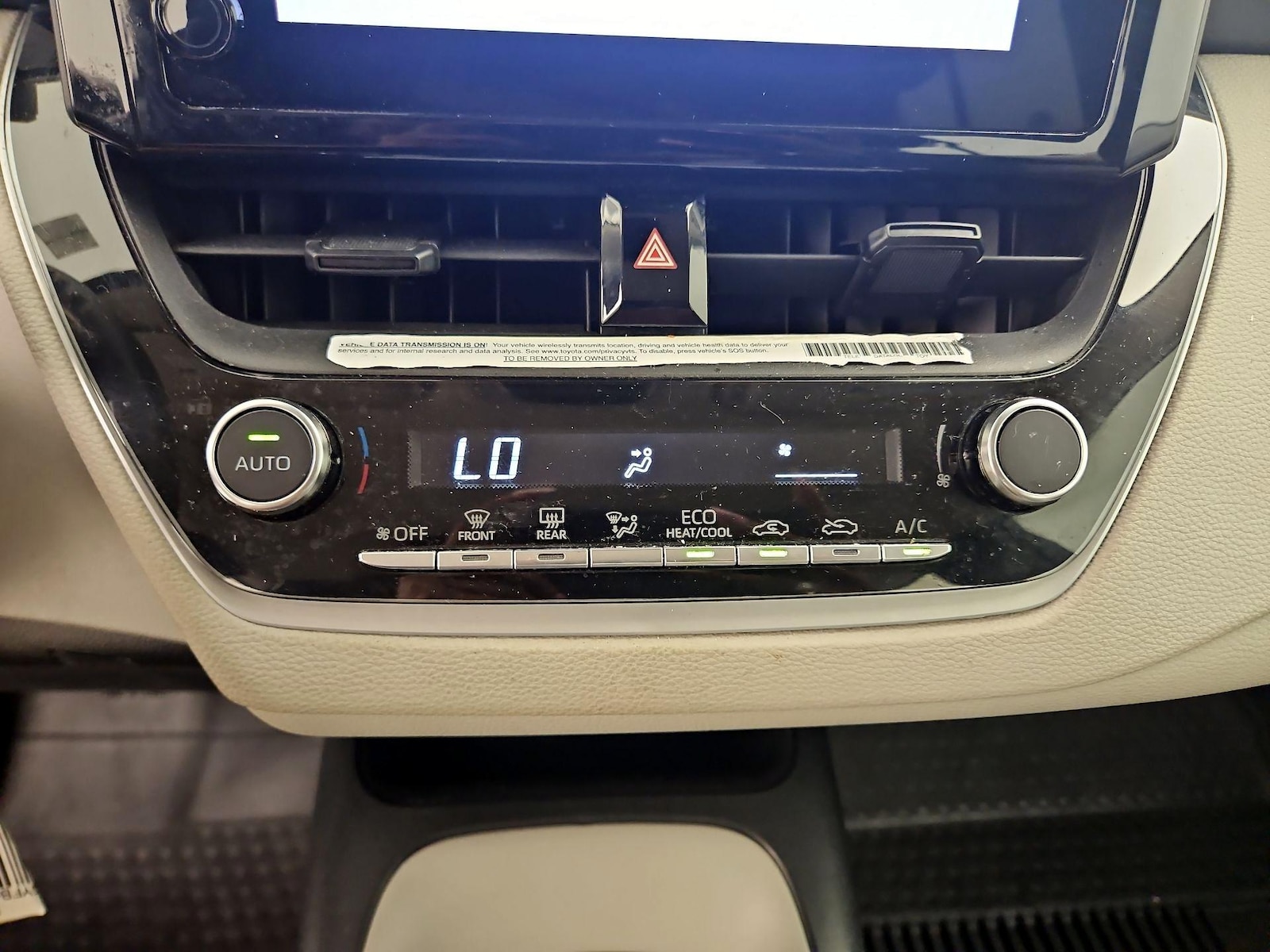 2023 Toyota Corolla LE - Photo 16