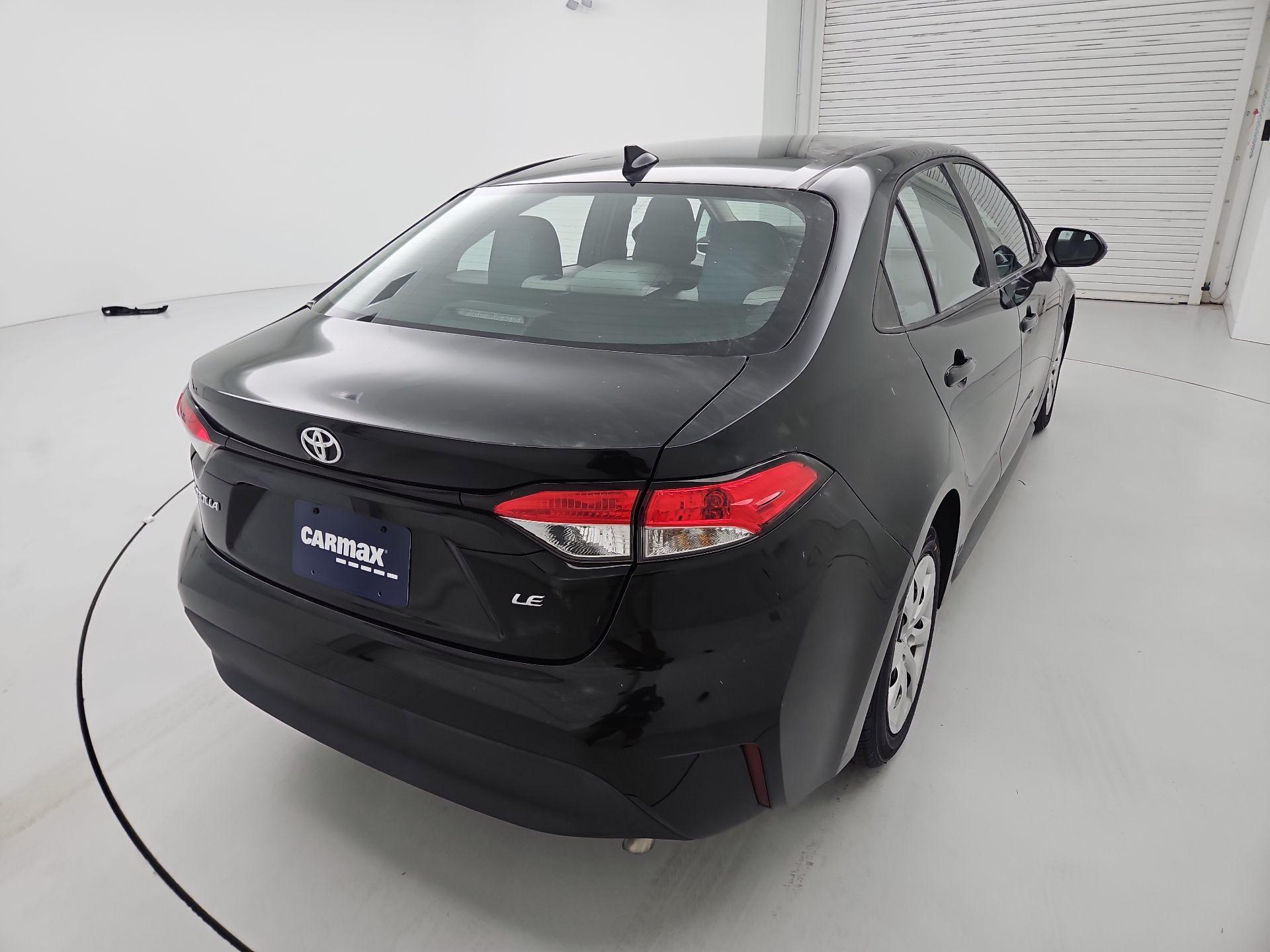 Thumbnail: 2023 Toyota Corolla - 4