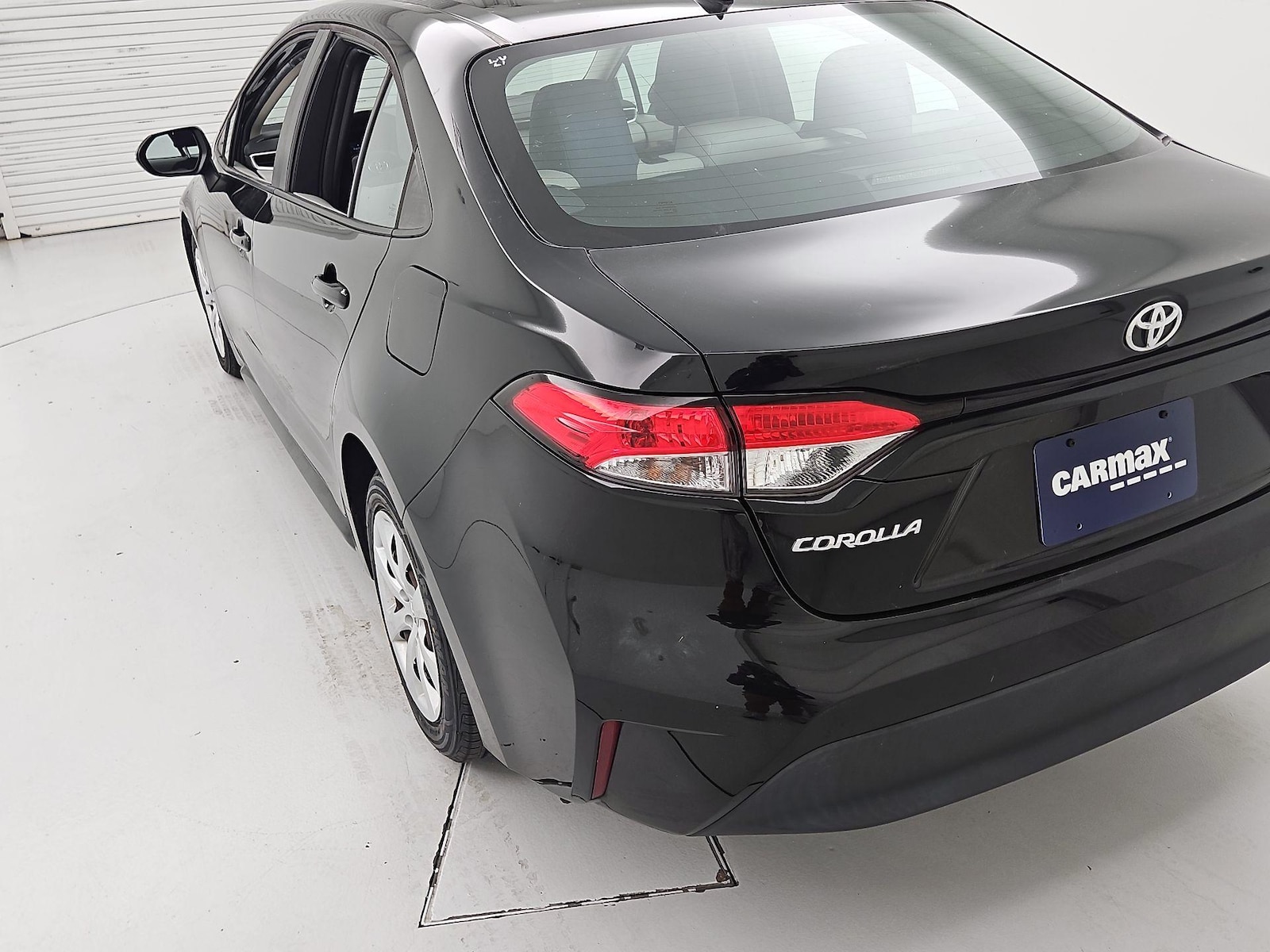 2023 Toyota Corolla LE - Photo 7