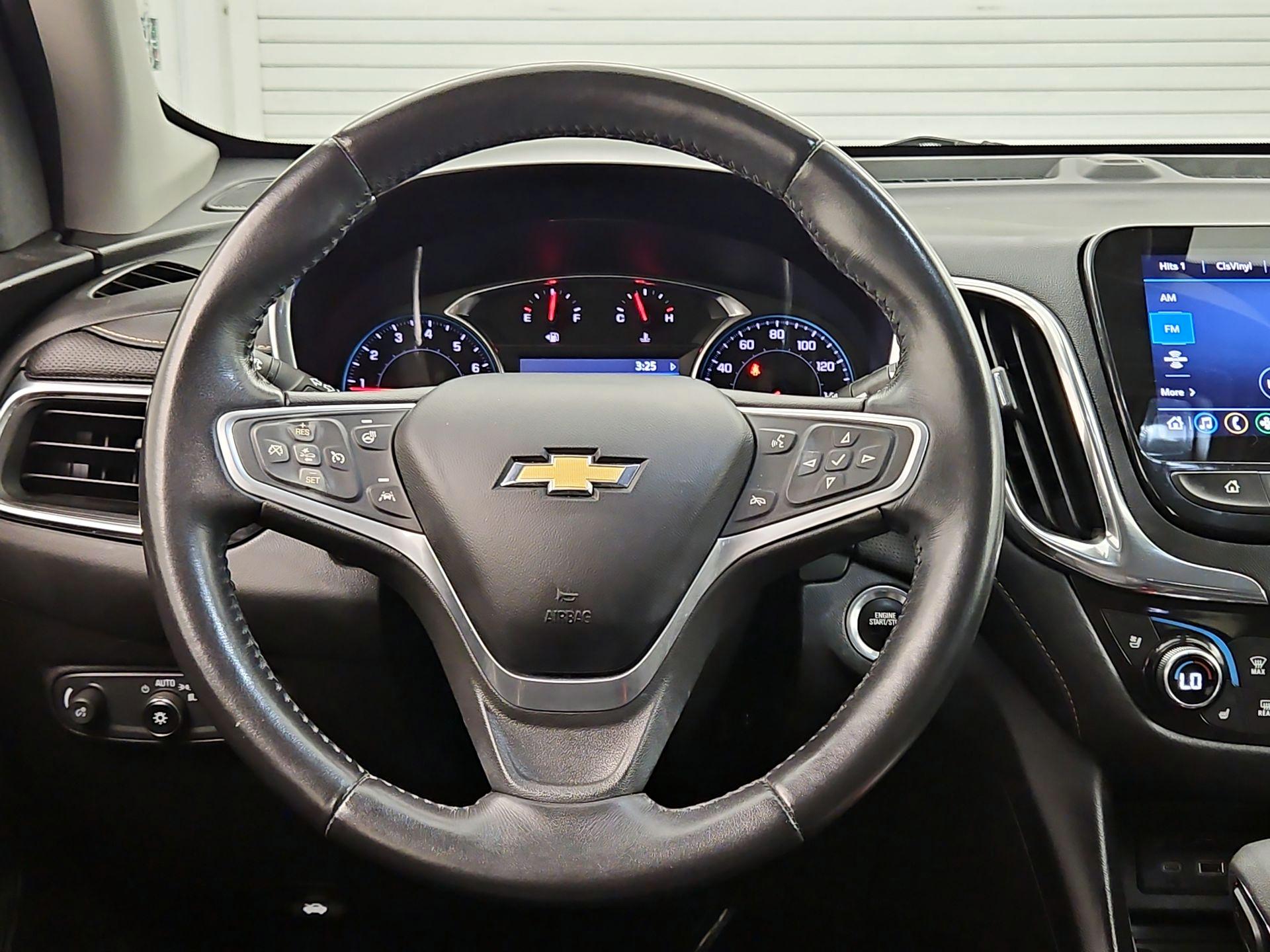 Thumbnail: 2022 Chevrolet Equinox - 10