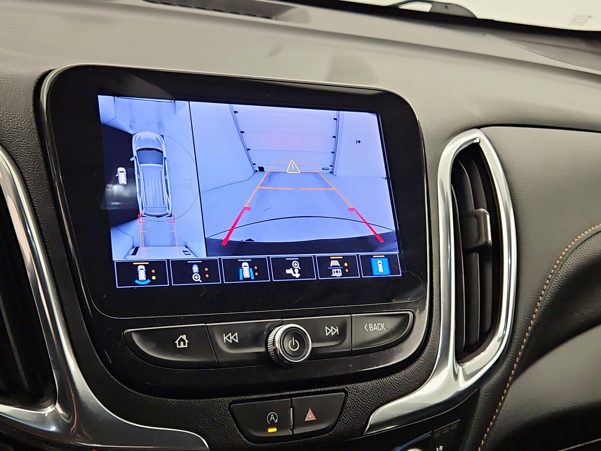 Thumbnail: 2022 Chevrolet Equinox - 14