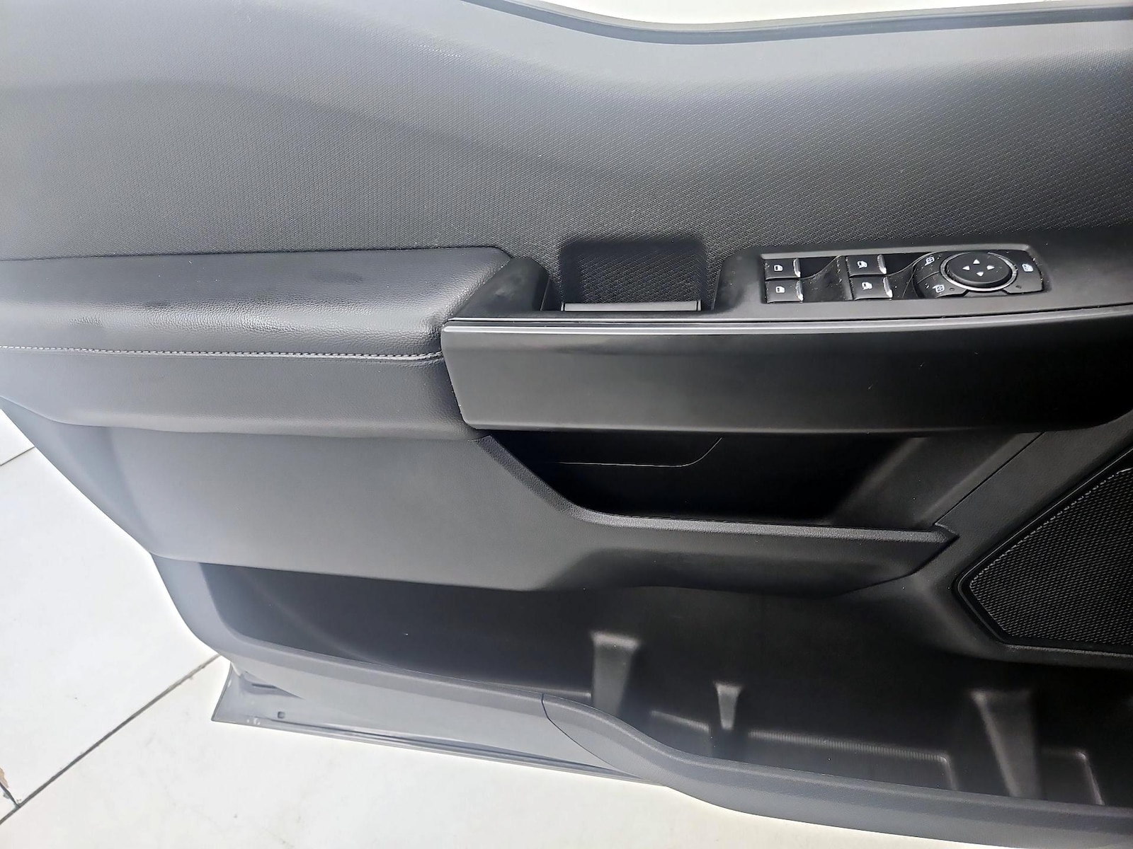 2024 Ford F-150 STX - Photo 13