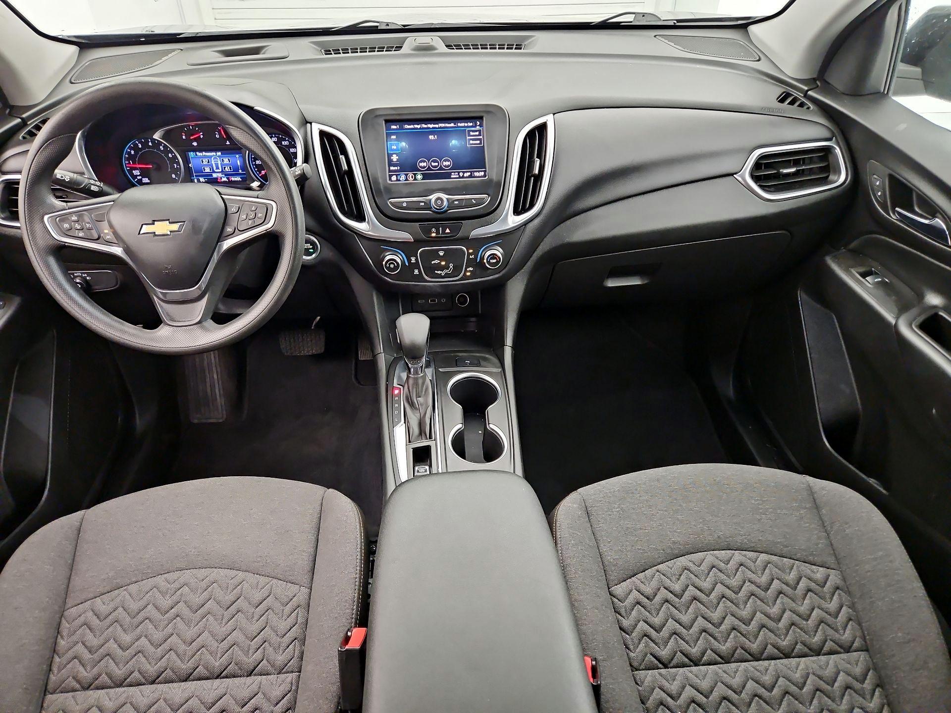 Thumbnail: 2022 Chevrolet Equinox - 9