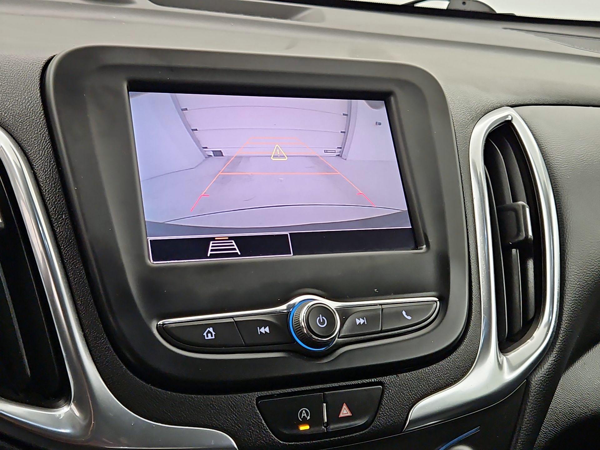 Thumbnail: 2022 Chevrolet Equinox - 14