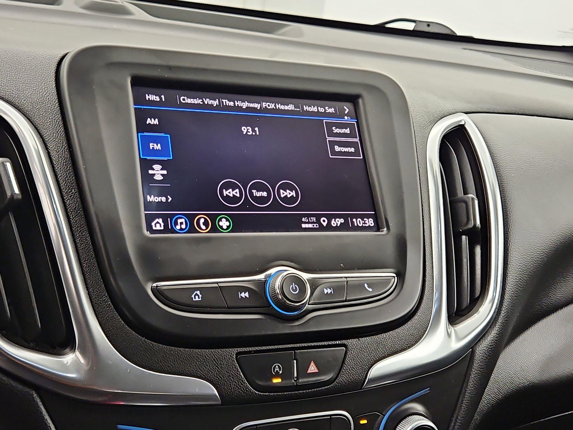 Thumbnail: 2022 Chevrolet Equinox - 15