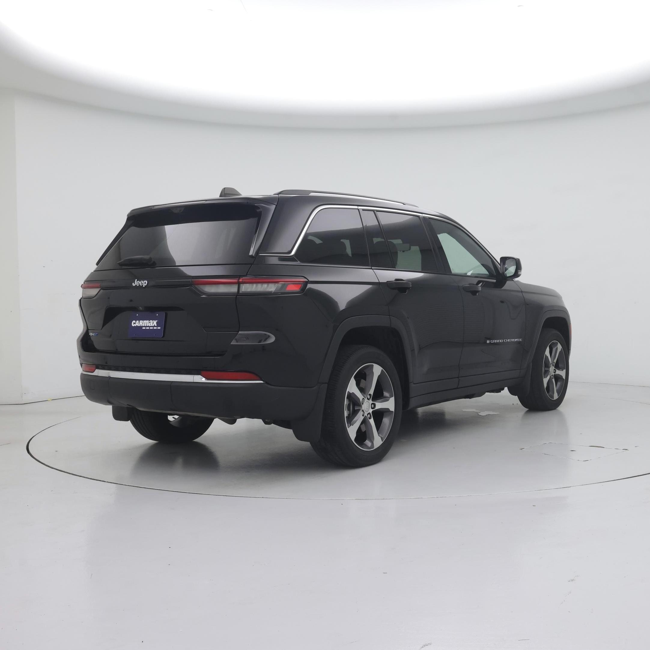 Thumbnail: 2022 Jeep Grand Cherokee - 8