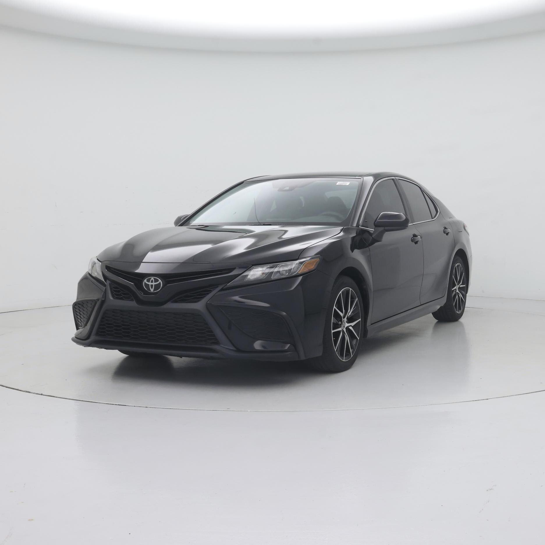 Thumbnail: 2023 Toyota Camry - 4