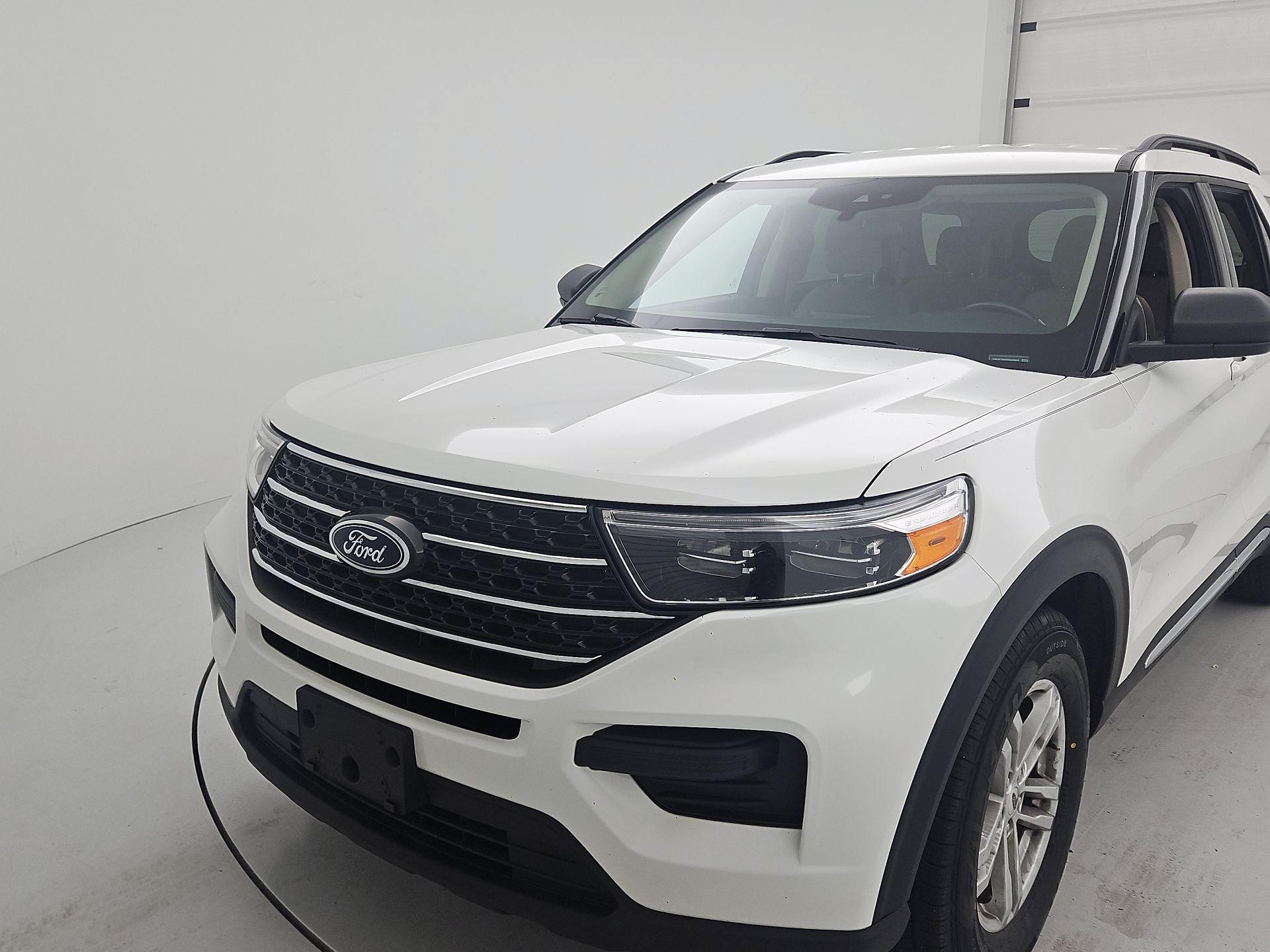 Thumbnail: 2023 Ford Explorer - 3