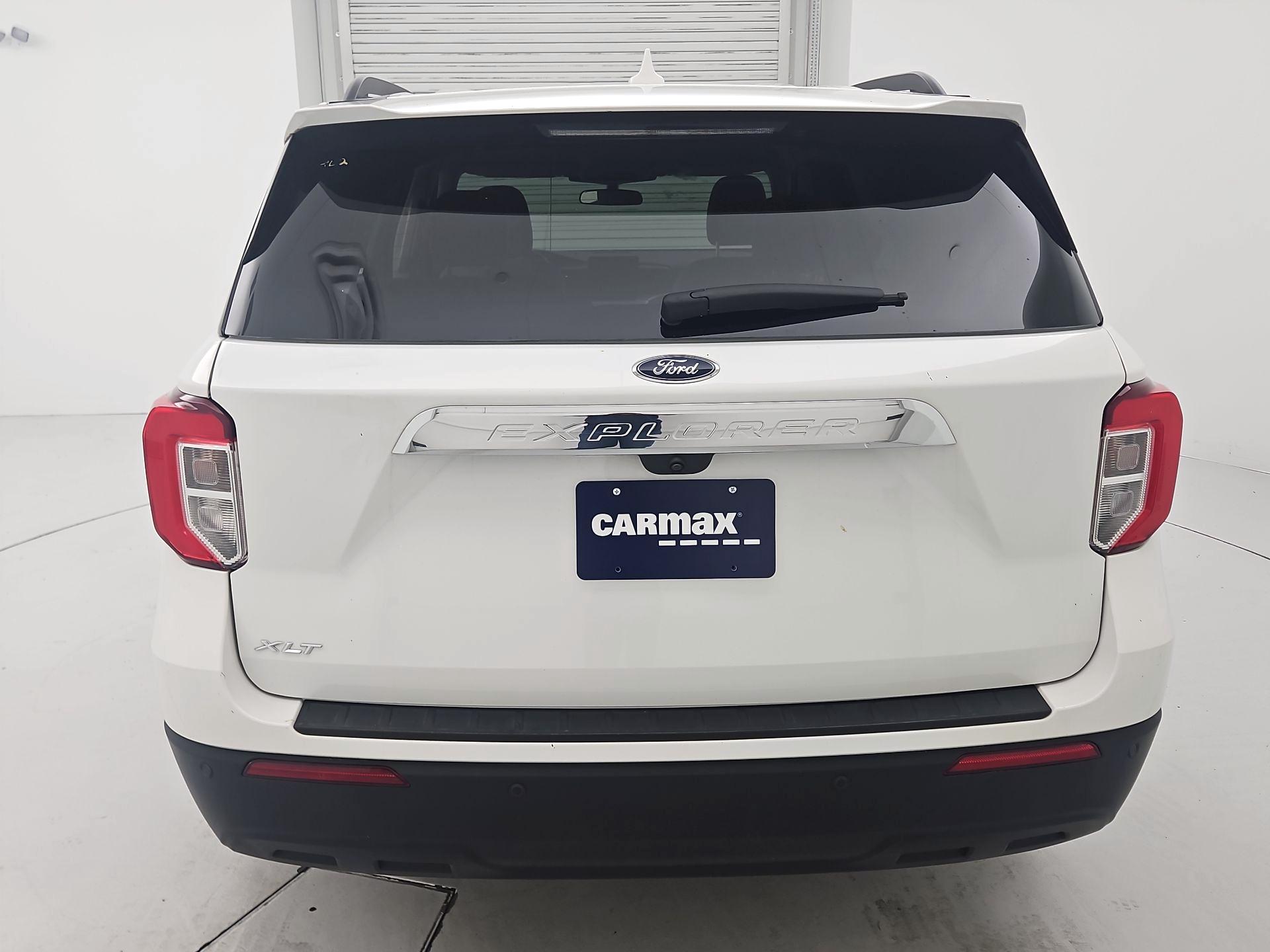 Thumbnail: 2023 Ford Explorer - 6
