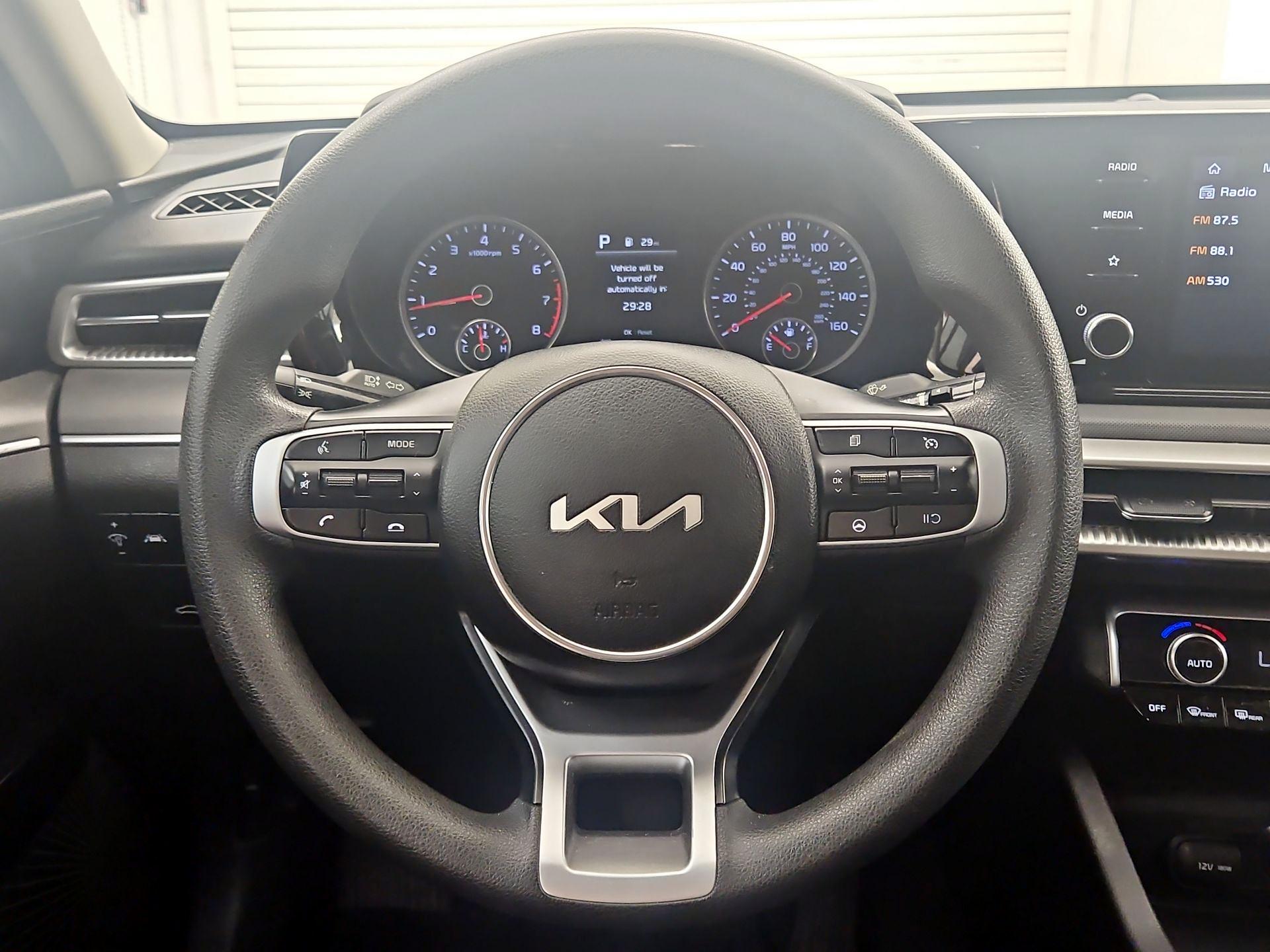 Thumbnail: 2023 Kia K5 - 10