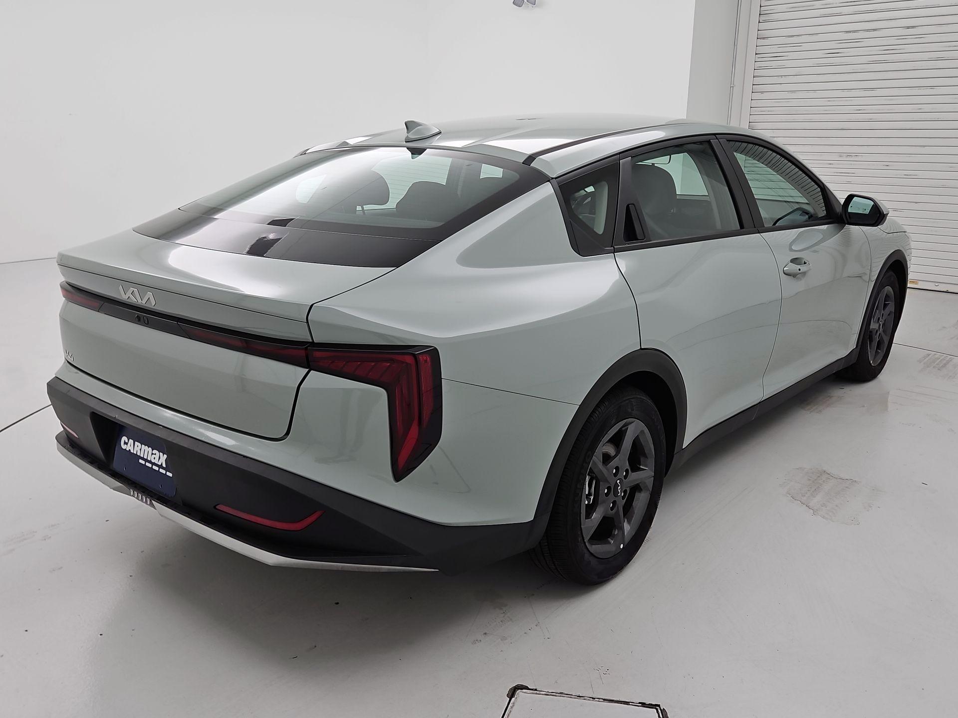 Thumbnail: 2025 Kia K4 - 5
