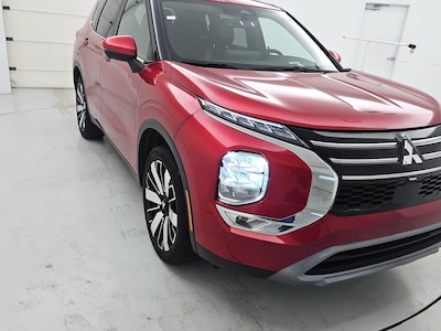 2025 Mitsubishi Outlander SE