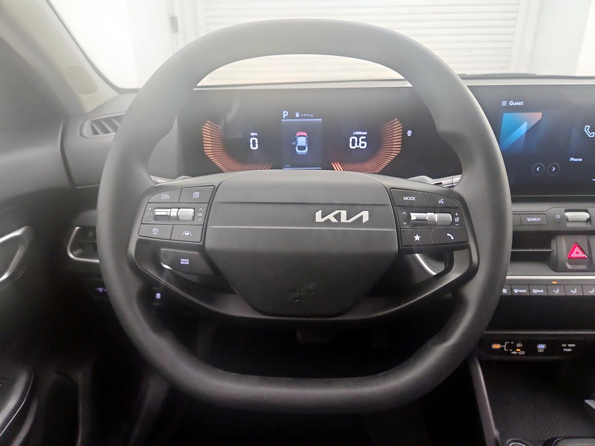 Thumbnail: 2025 Kia K4 - 10