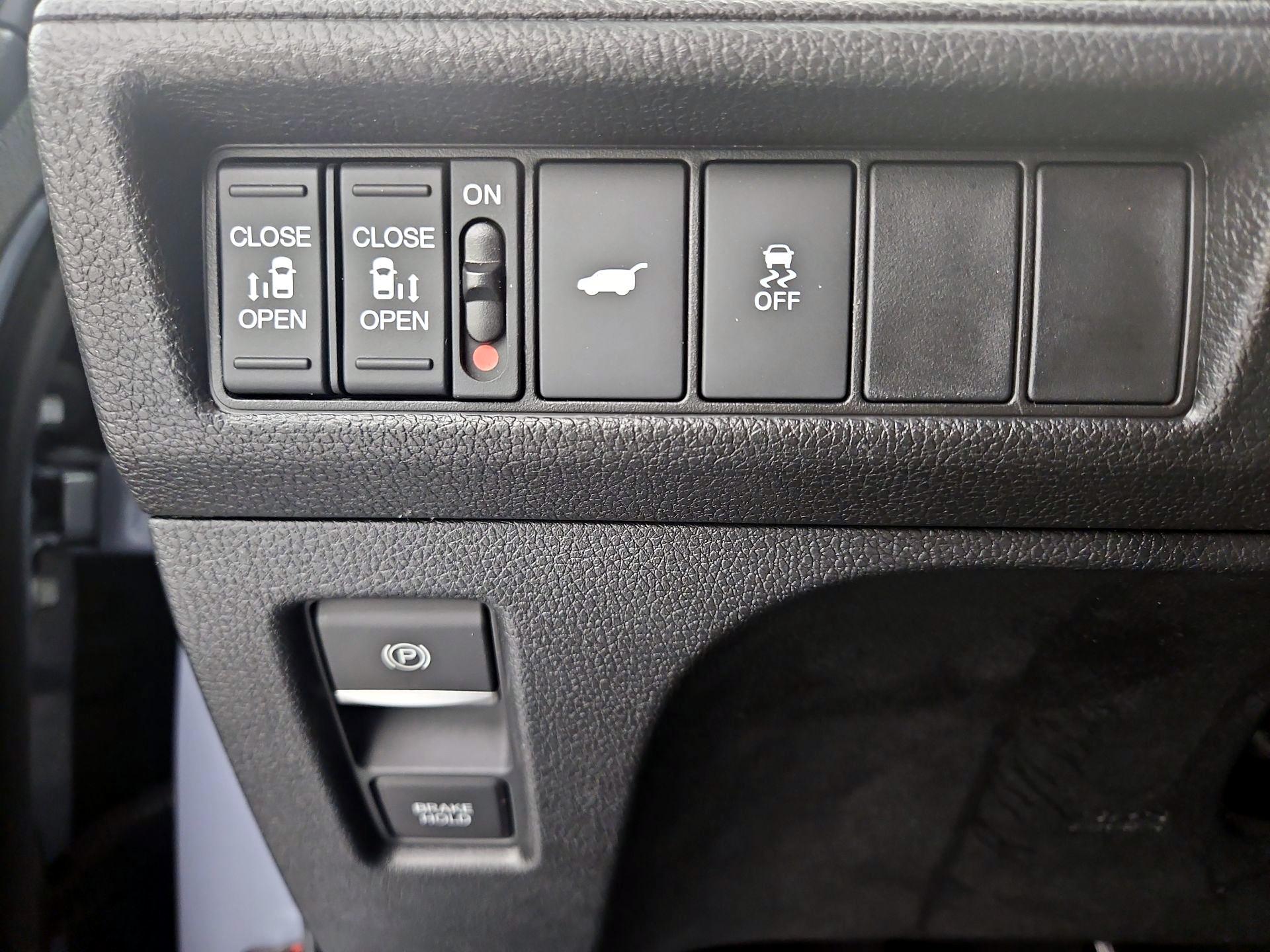 Thumbnail: 2025 Honda Odyssey - 11