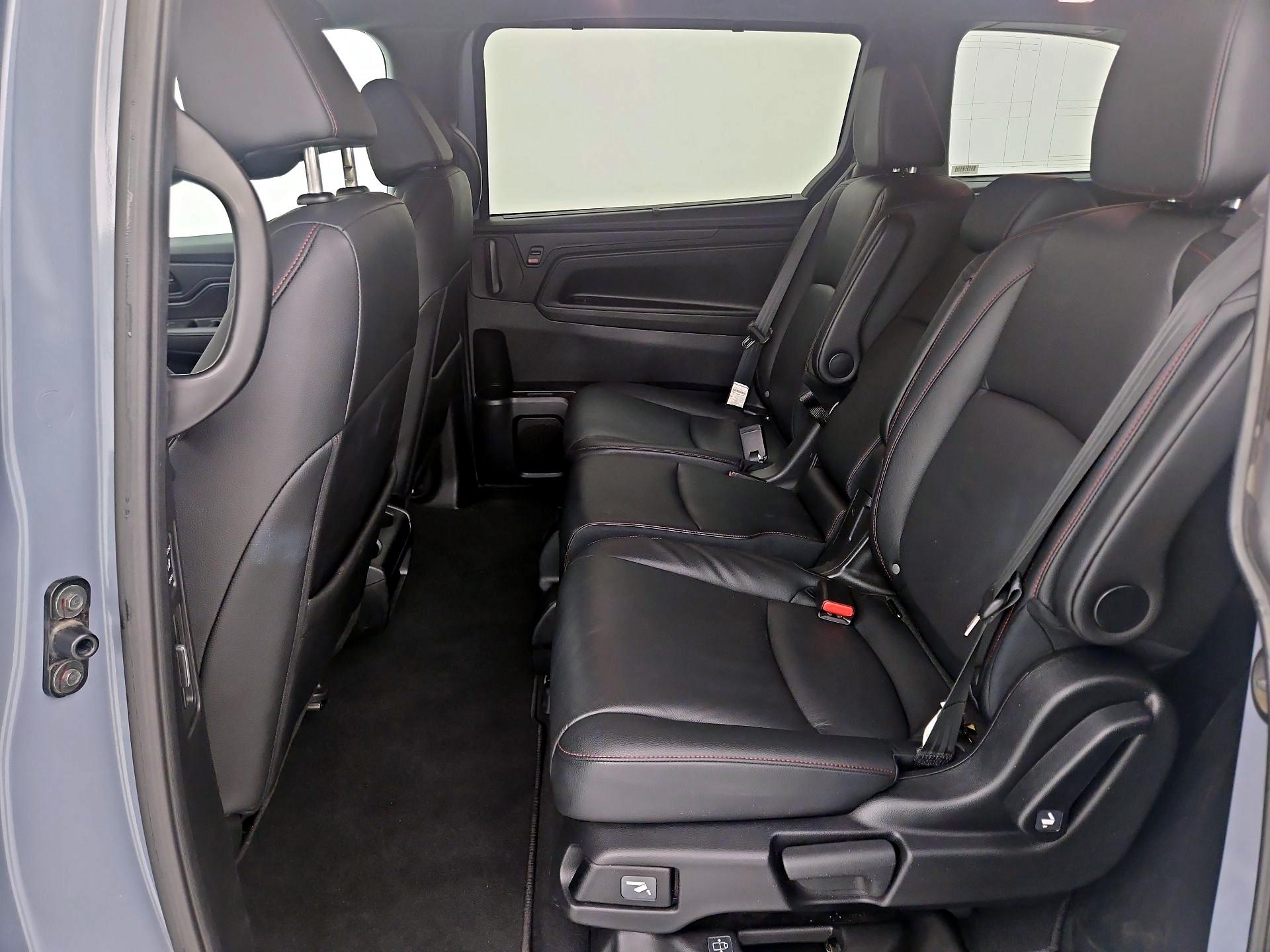 Thumbnail: 2025 Honda Odyssey - 18