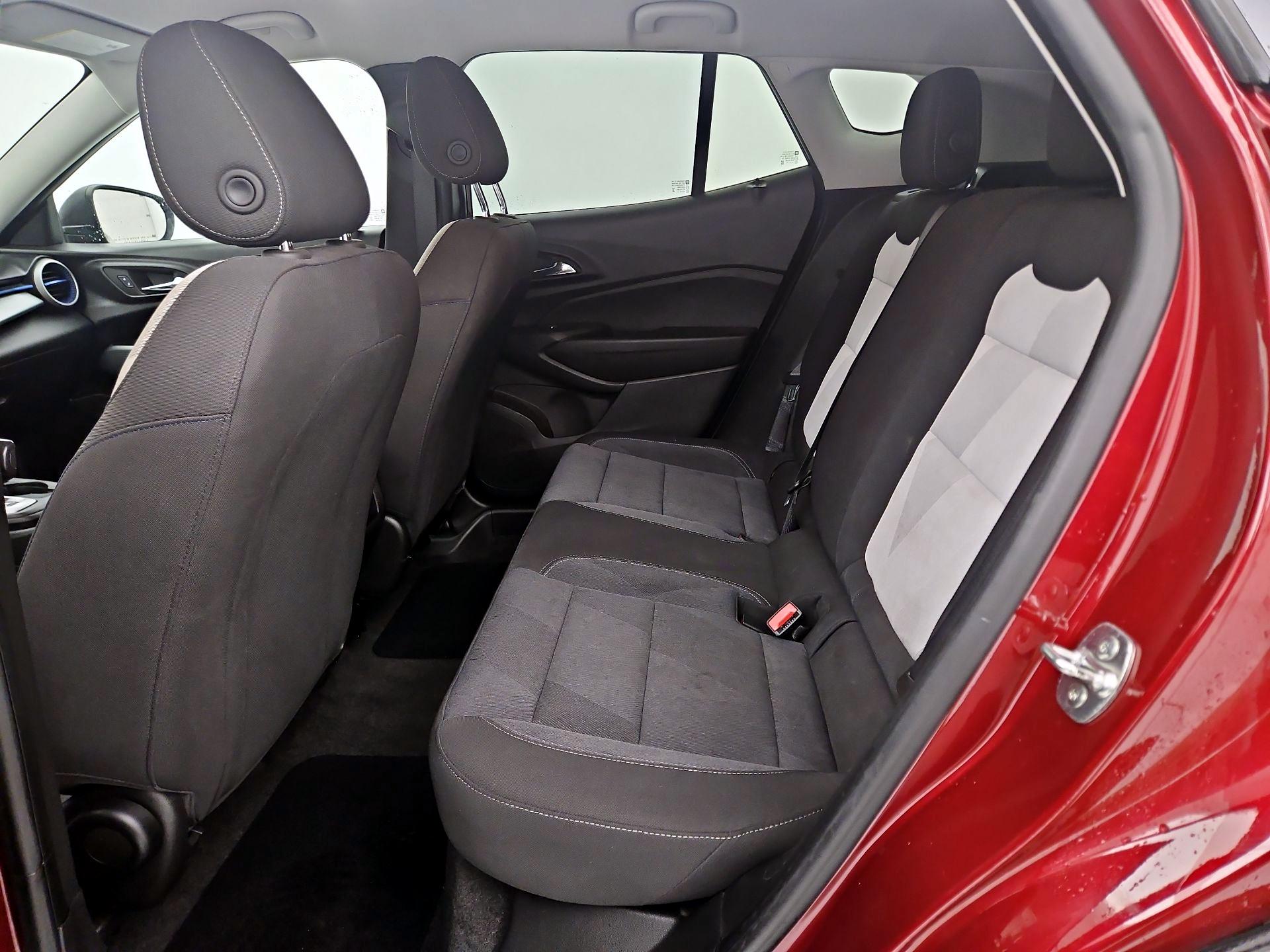 Thumbnail: 2024 Chevrolet Trax - 17