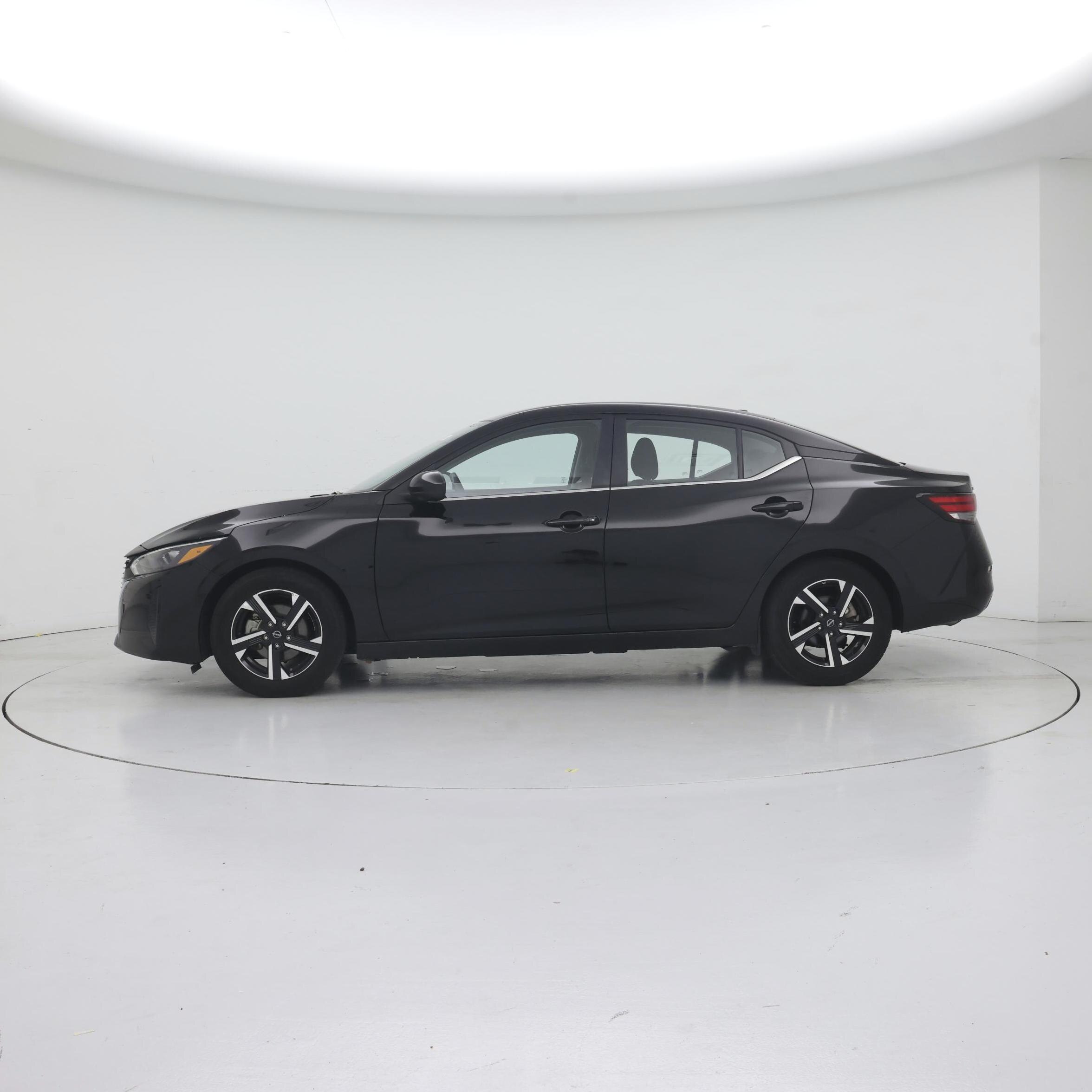 Thumbnail: 2025 Nissan Sentra - 3