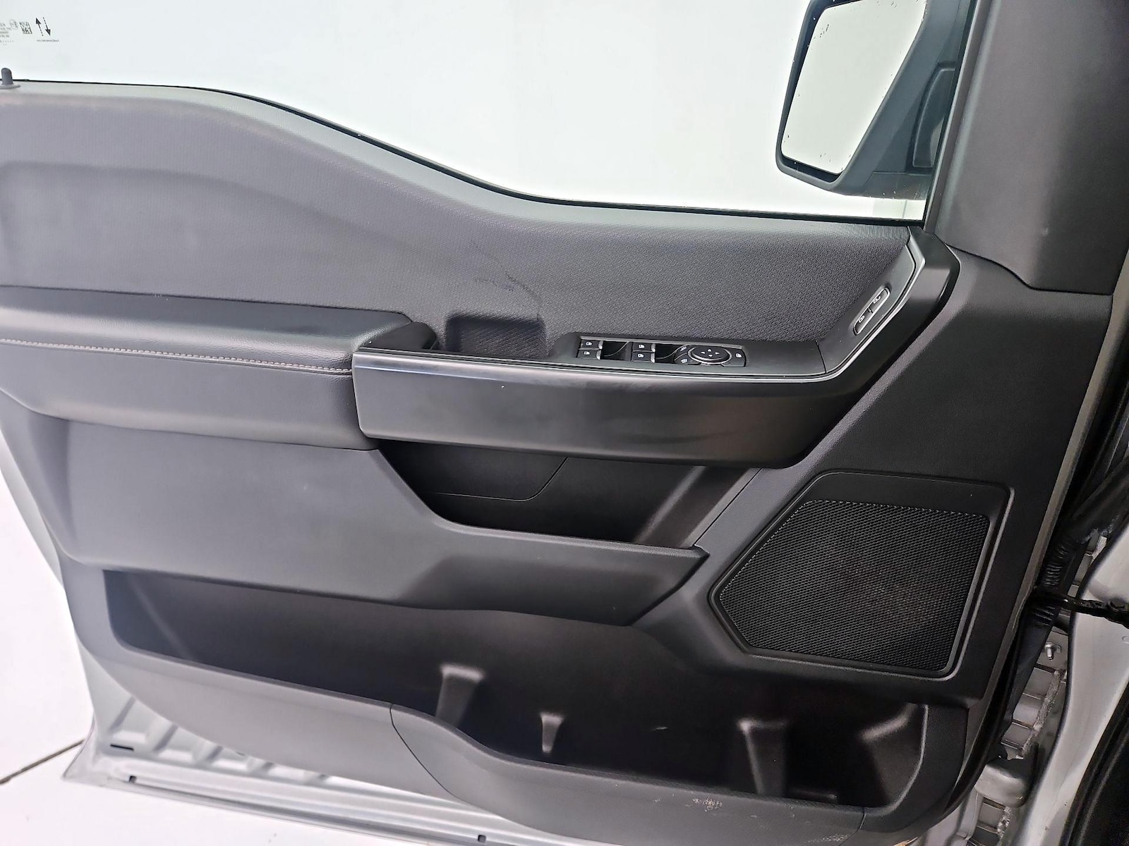 2024 Ford F-150 STX - Photo 11