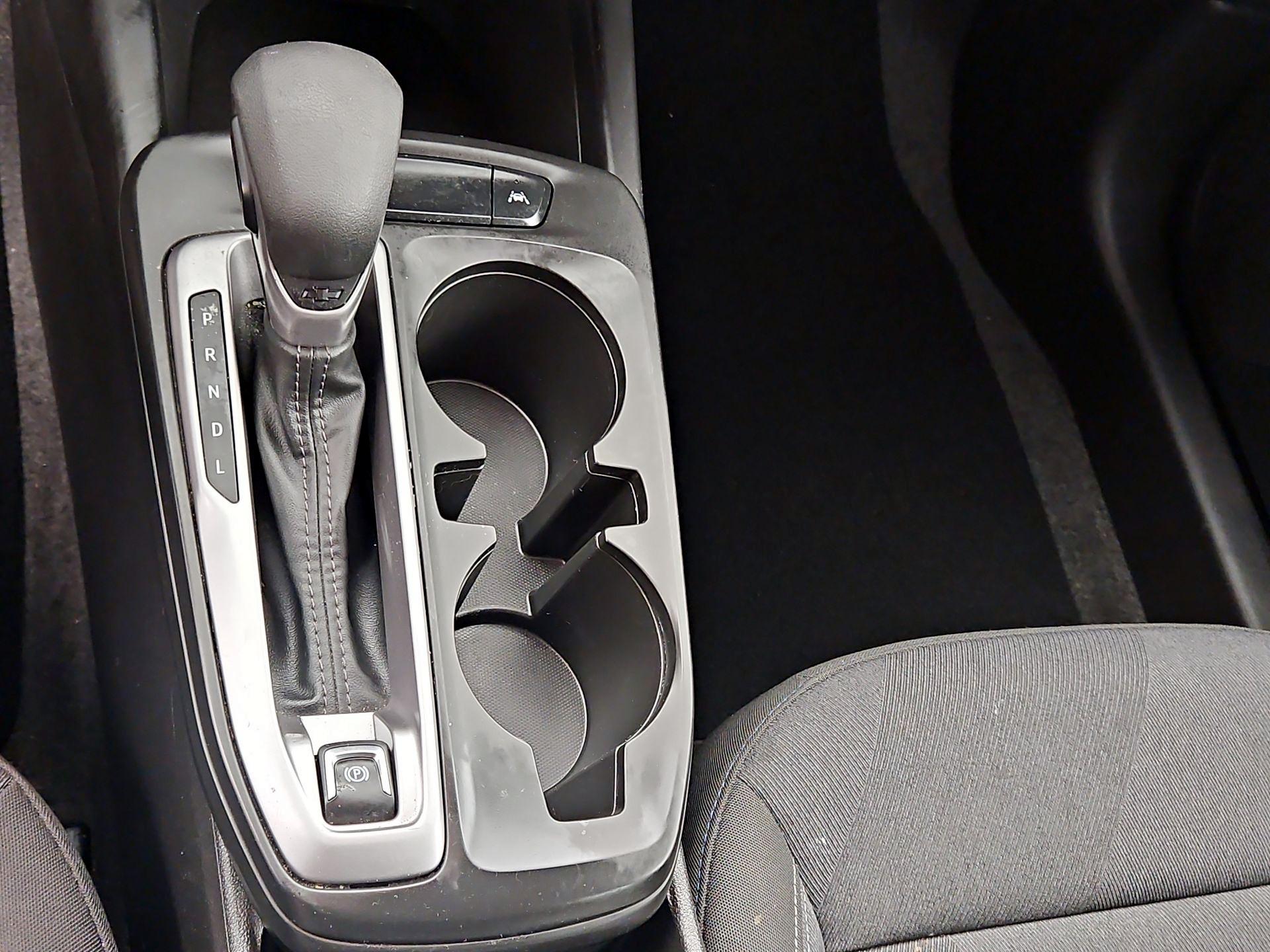 Thumbnail: 2024 Chevrolet Trax - 17