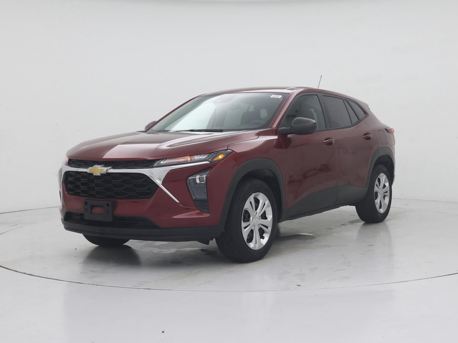 2024 Chevrolet Trax LS - Photo 5