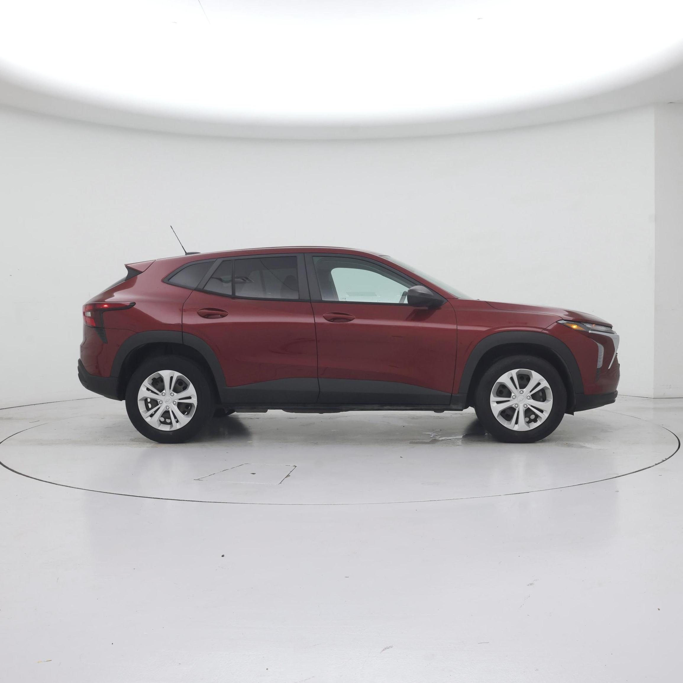 Thumbnail: 2024 Chevrolet Trax - 7