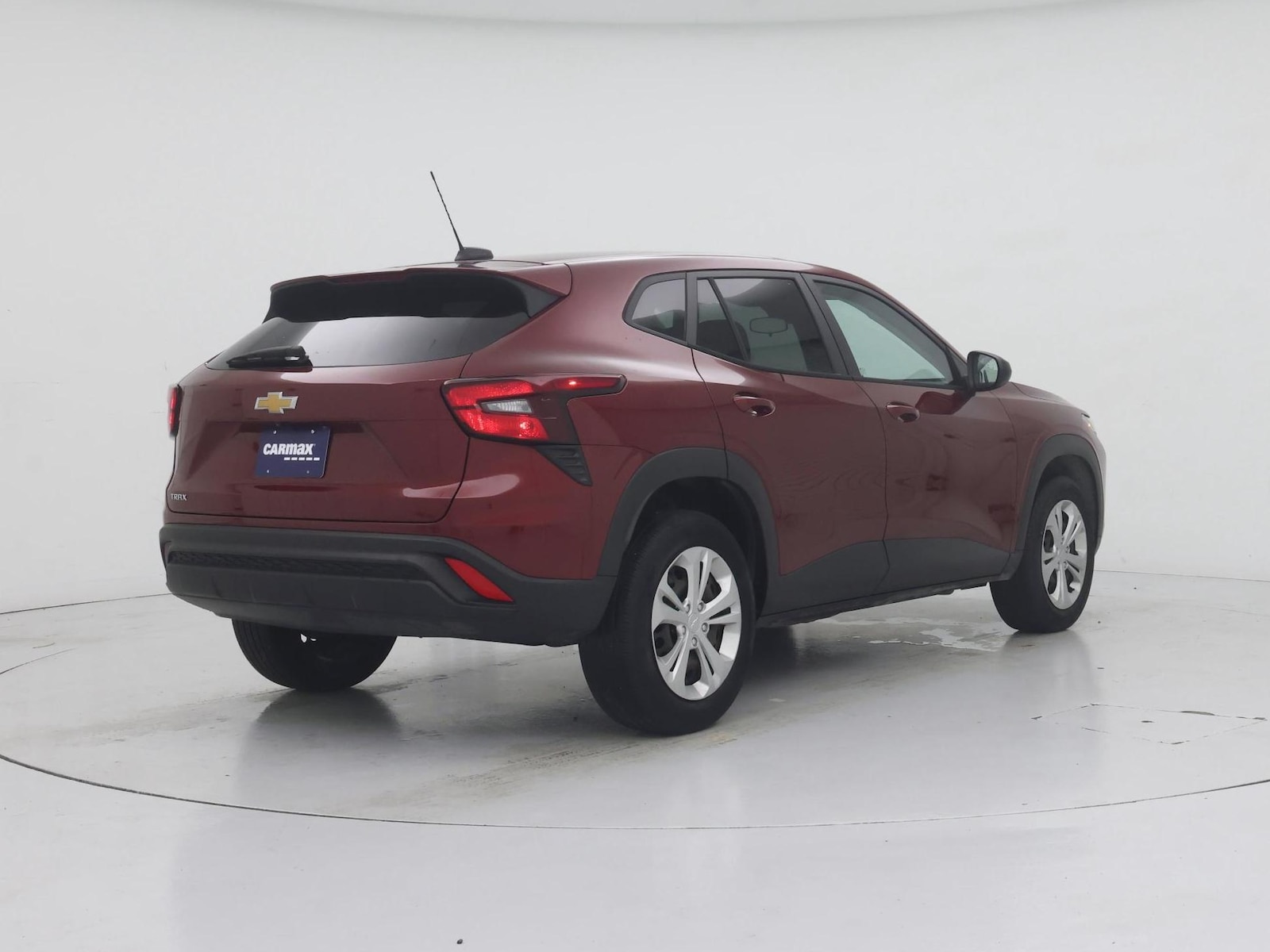 2024 Chevrolet Trax LS - Photo 9