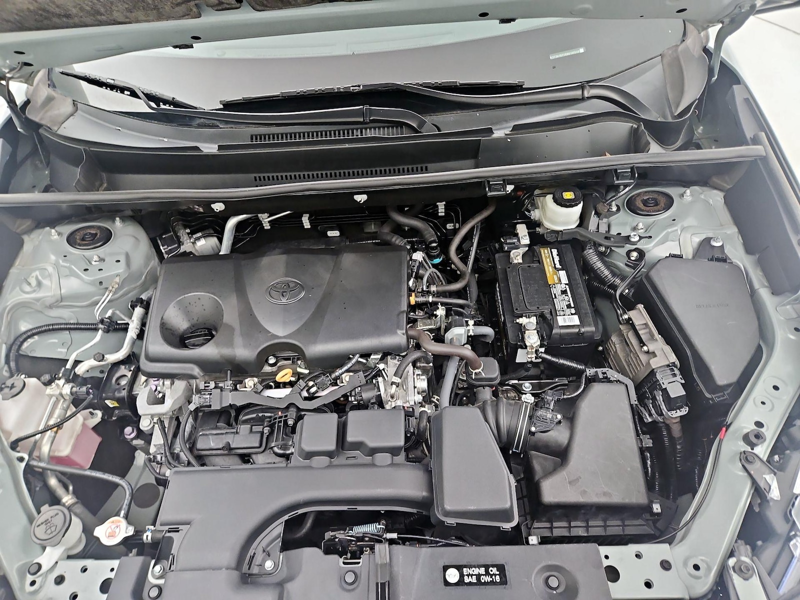 2022 Toyota RAV4 XLE - Photo 22