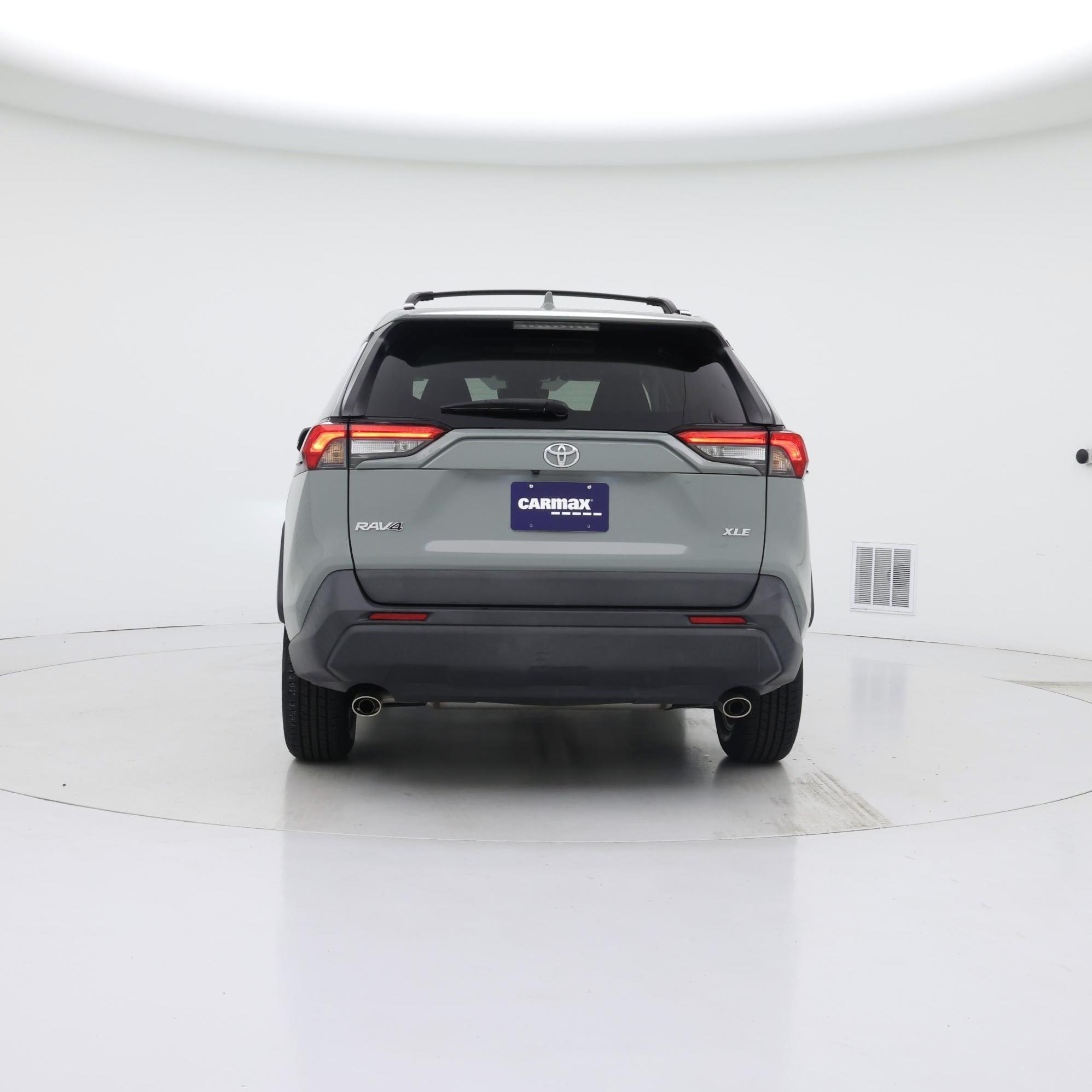 Thumbnail: 2022 Toyota RAV4 - 6