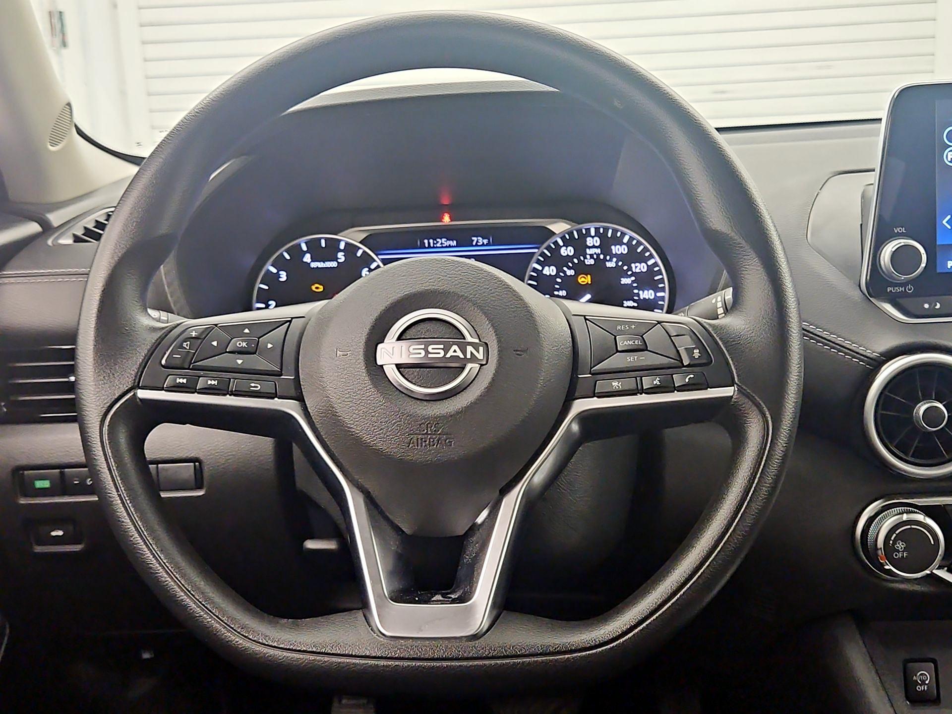 Thumbnail: 2025 Nissan Sentra - 10