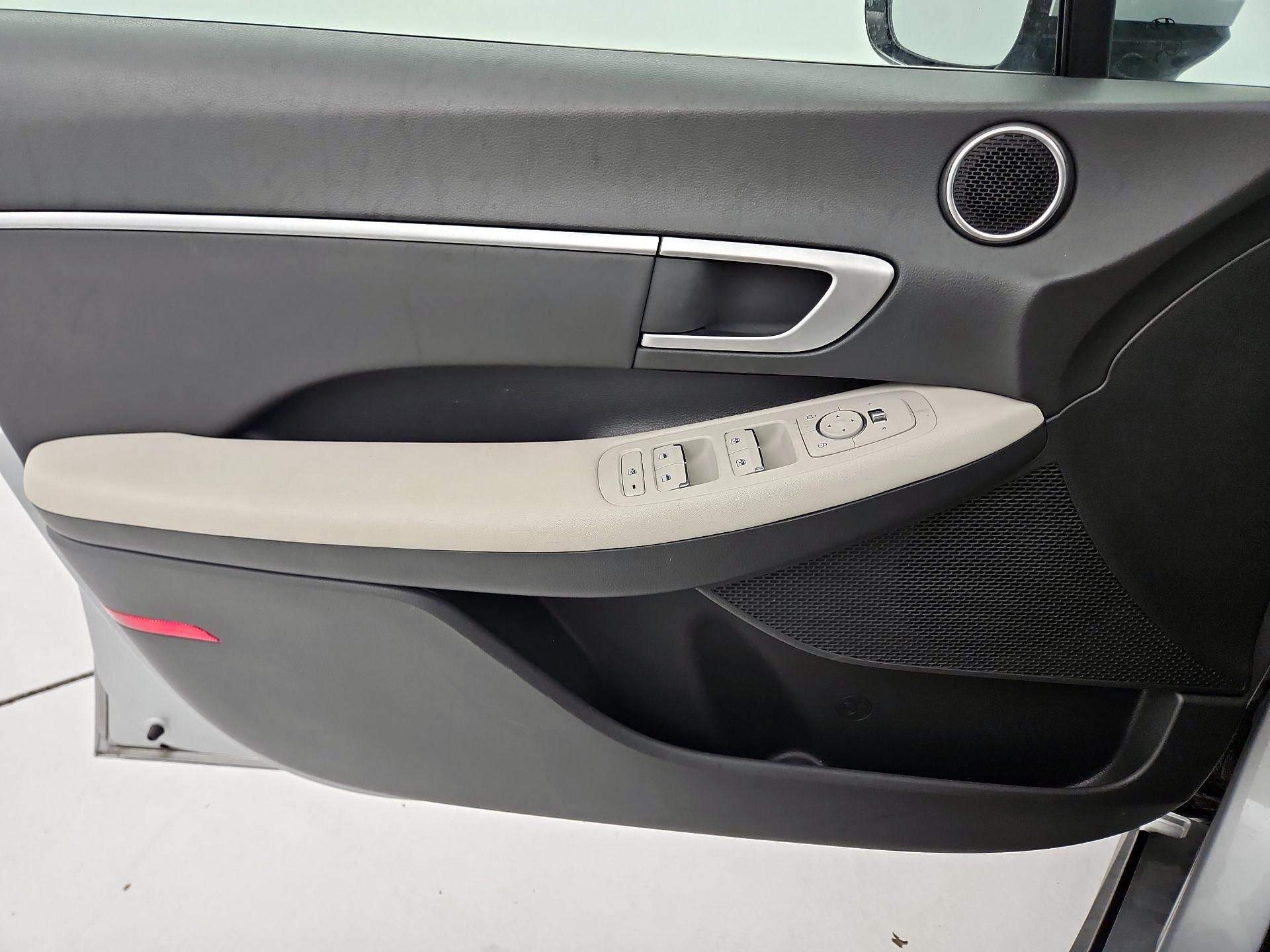 Thumbnail: 2025 Hyundai Sonata - 10