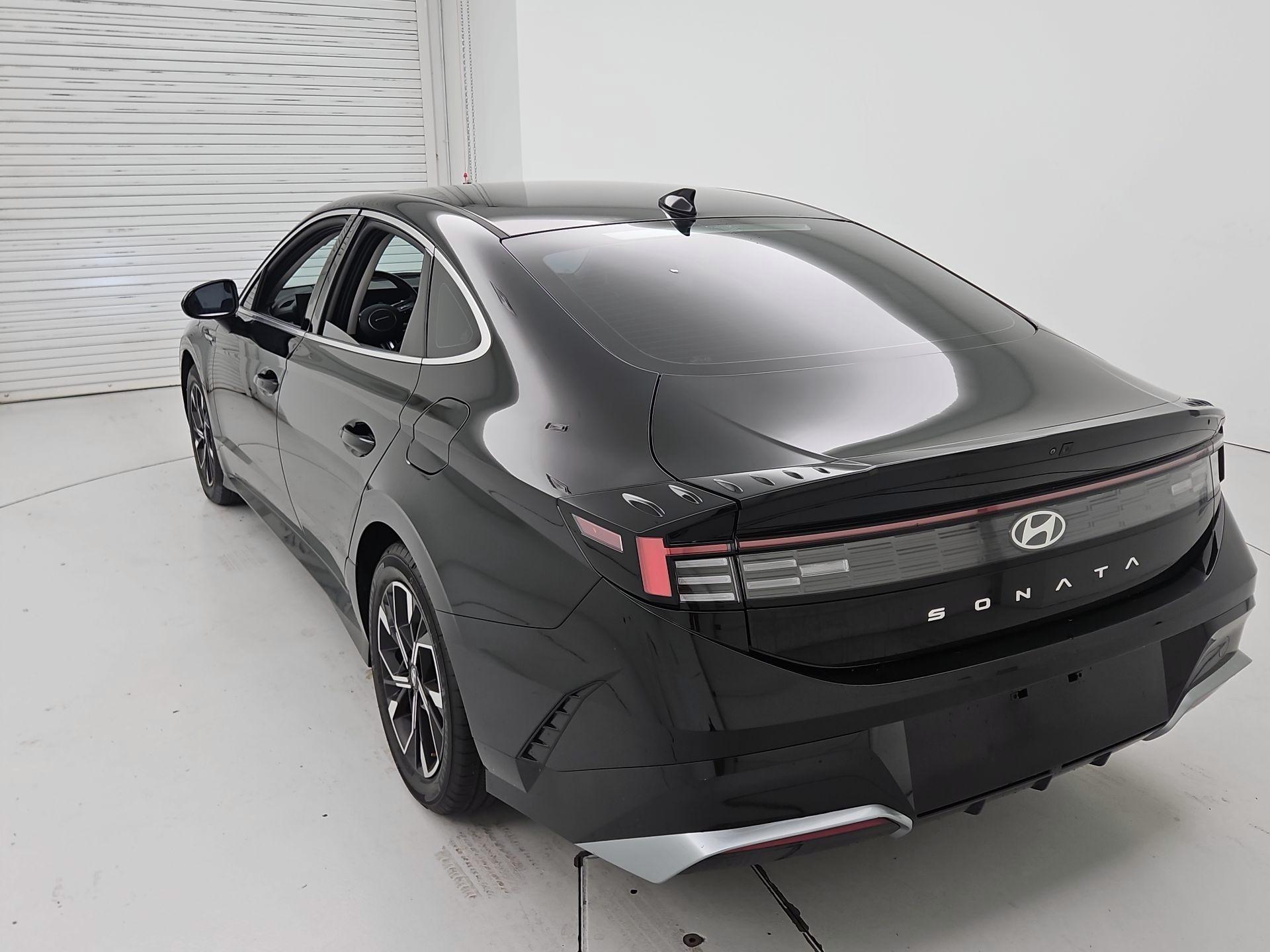 Thumbnail: 2024 Hyundai Sonata - 7
