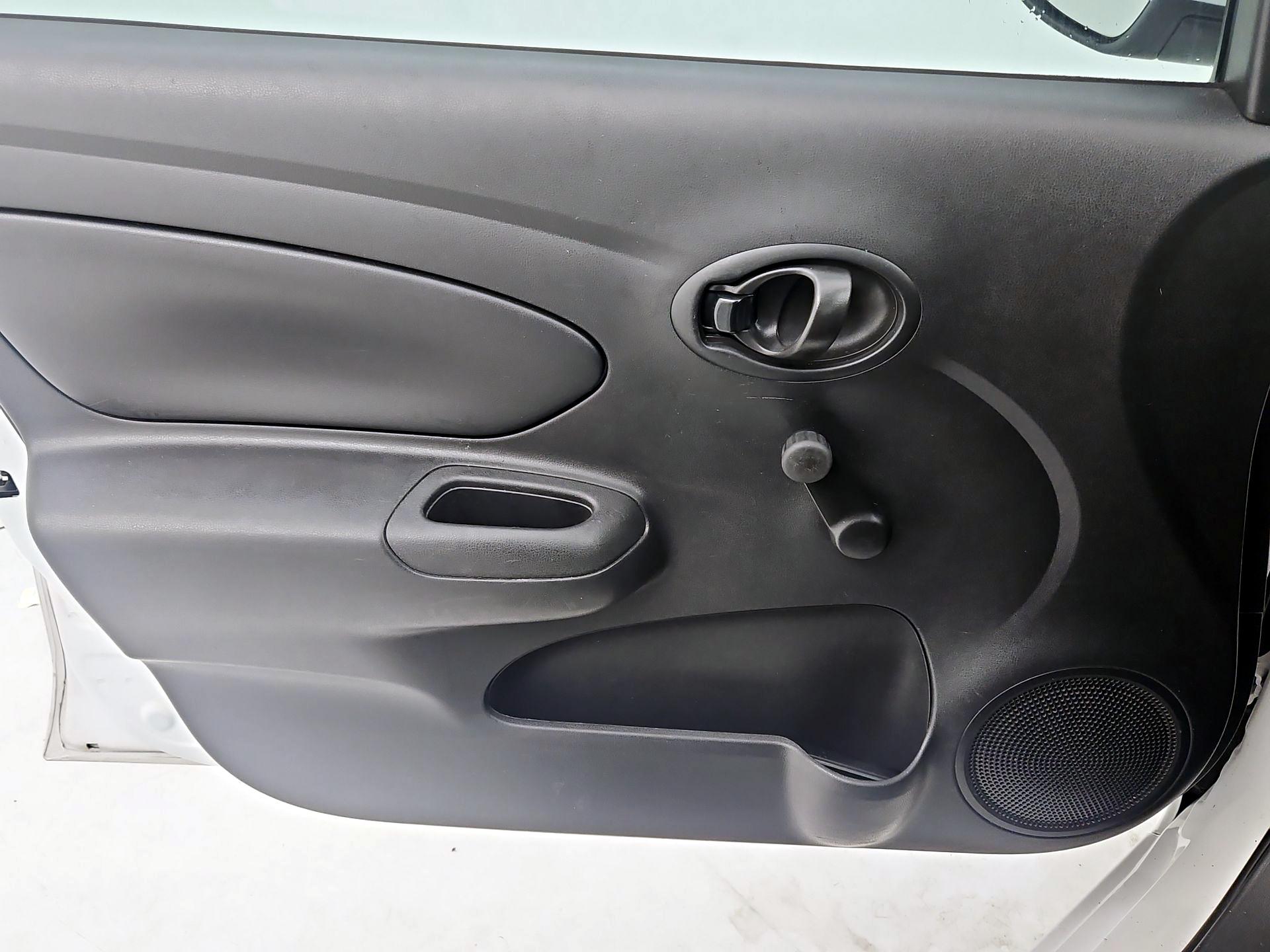 Thumbnail: 2017 Nissan Versa - 12