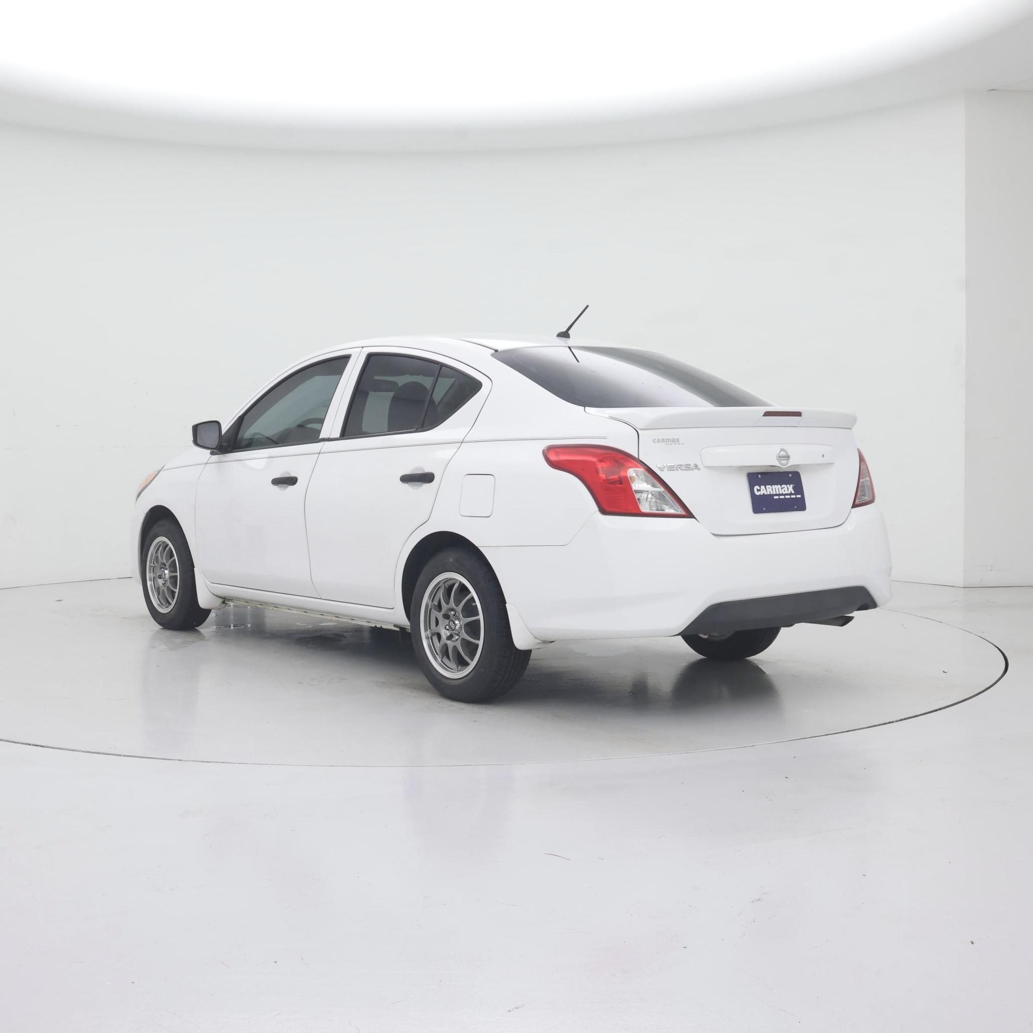 Thumbnail: 2017 Nissan Versa - 2