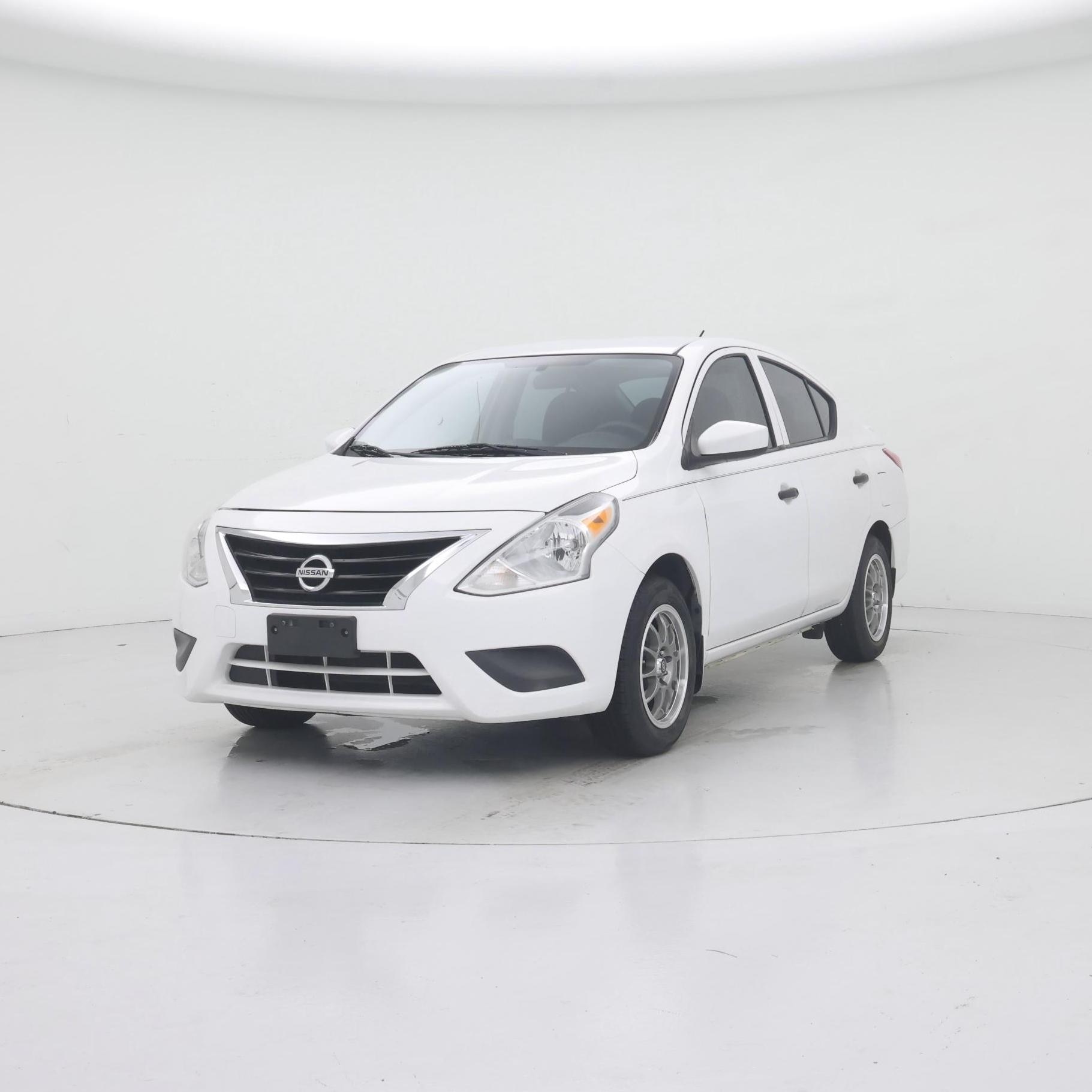 Thumbnail: 2017 Nissan Versa - 4