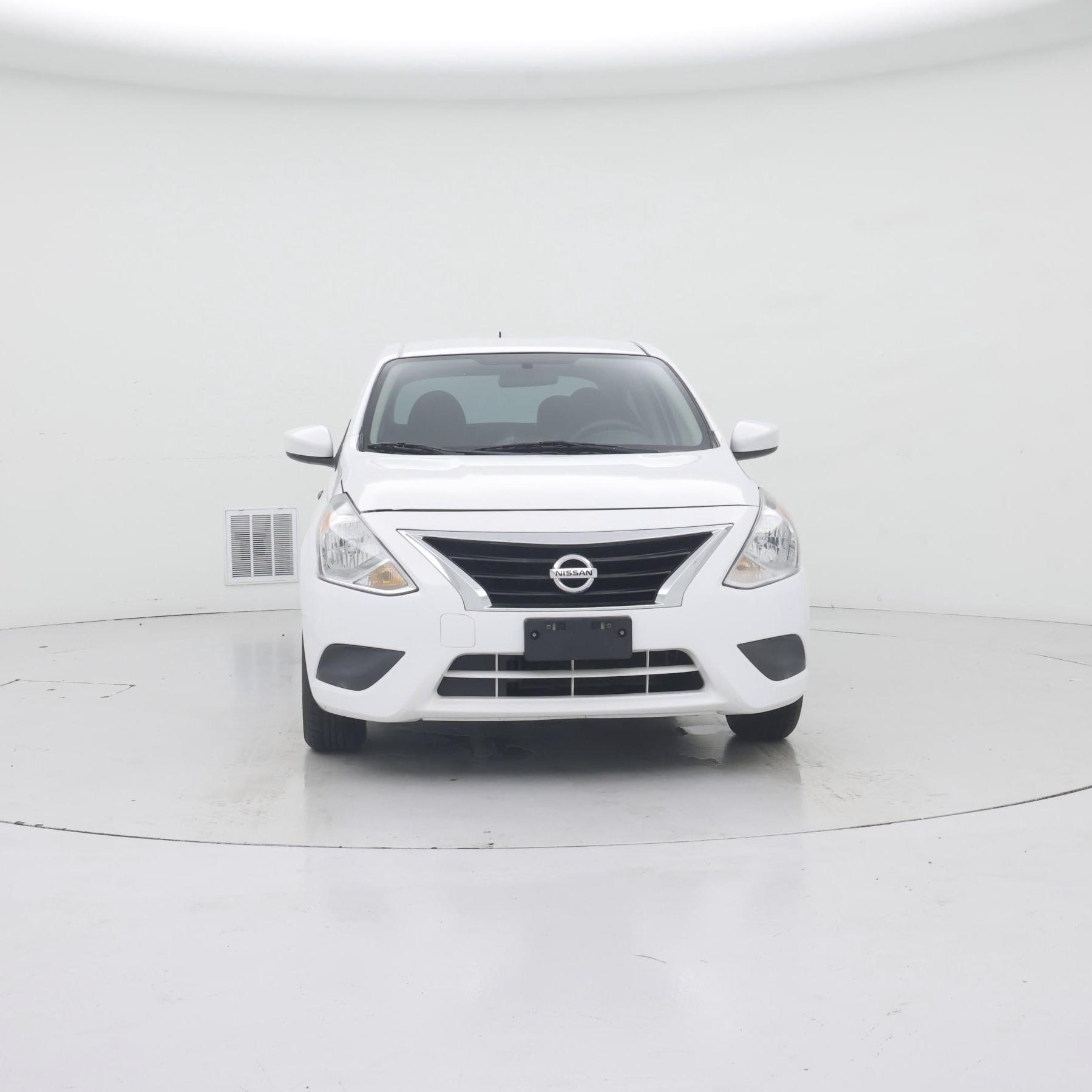 Thumbnail: 2017 Nissan Versa - 5