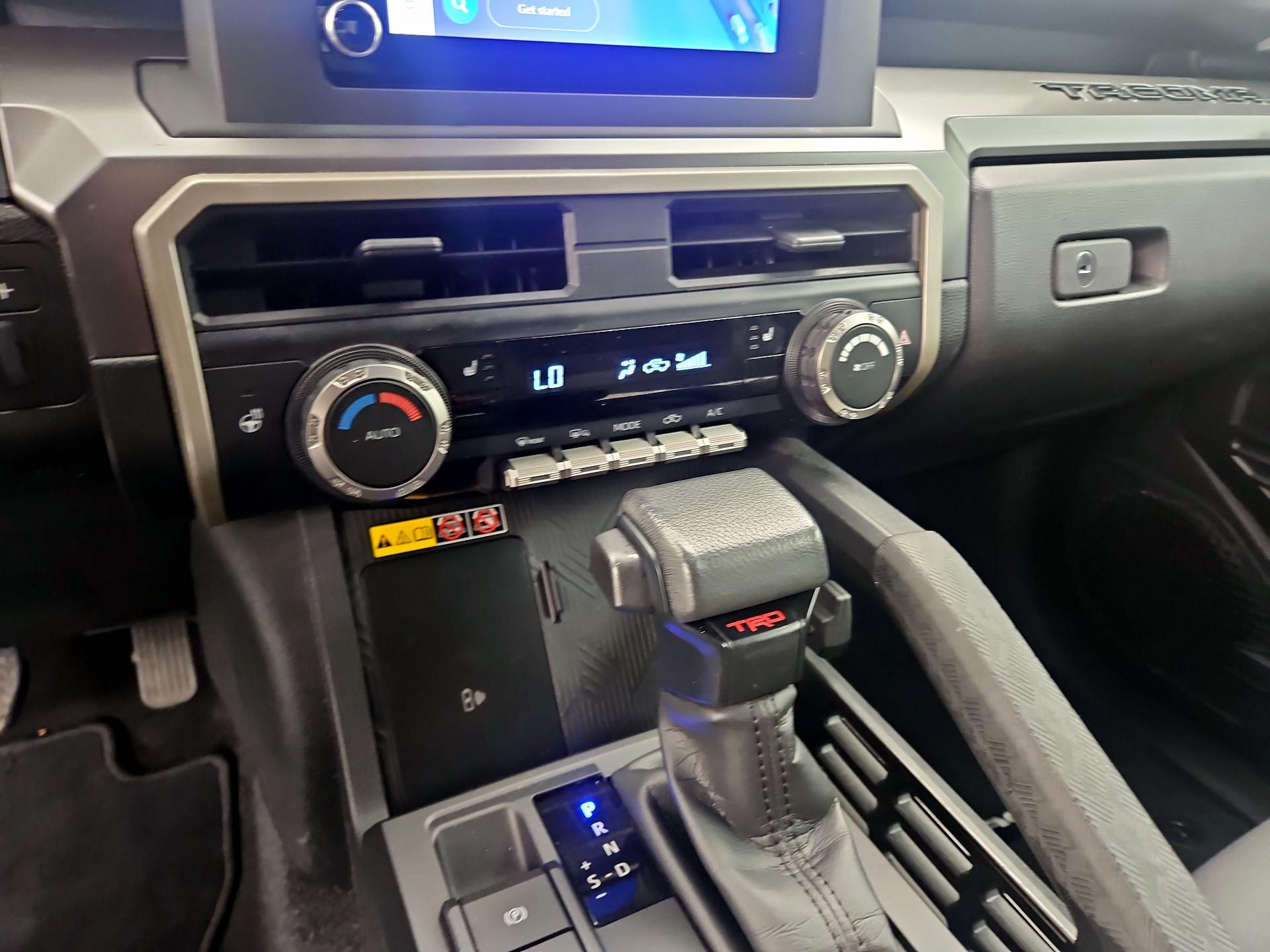 Thumbnail: 2024 Toyota Tacoma - 14