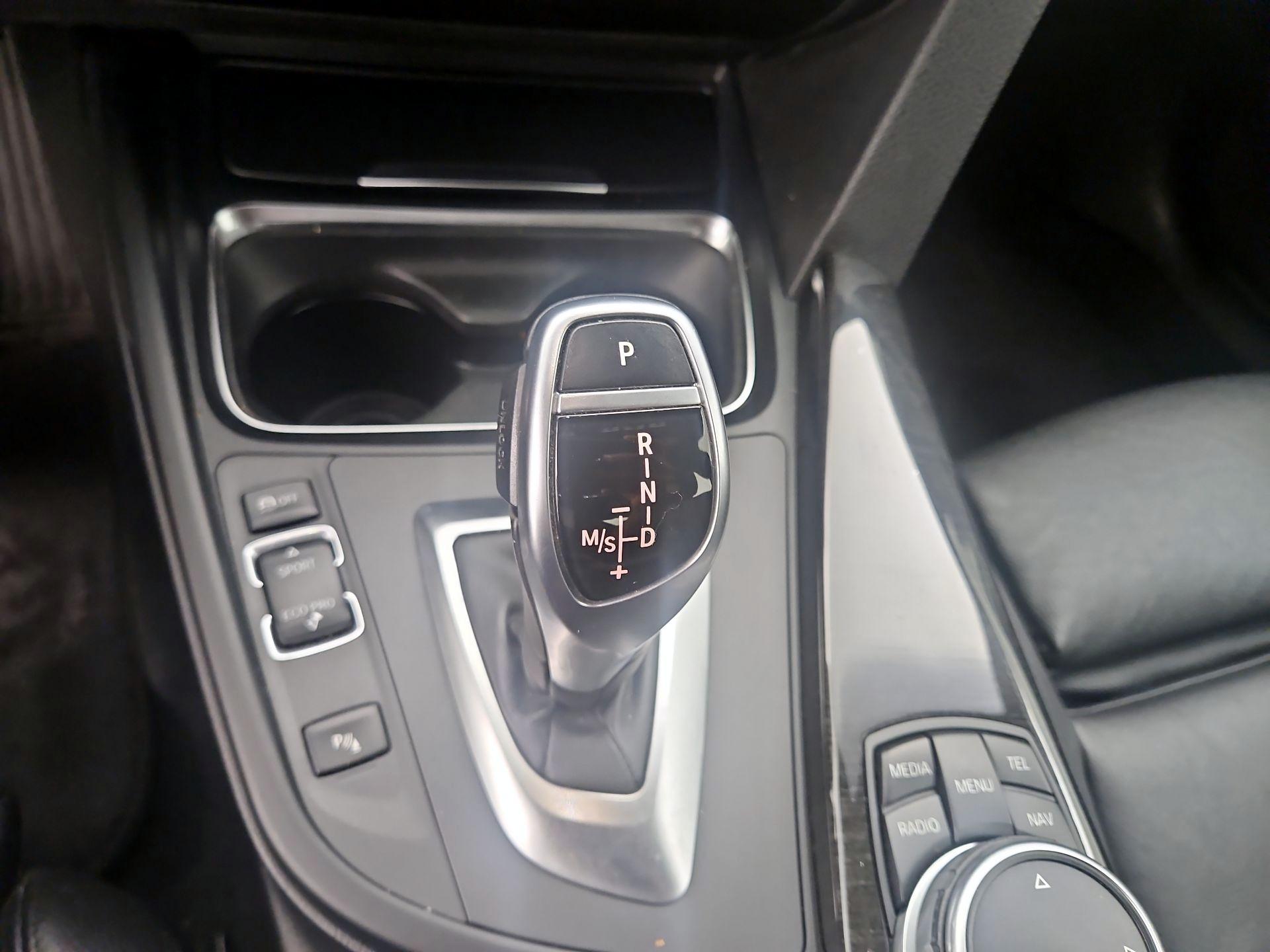 Thumbnail: 2015 BMW 4 Series - 18